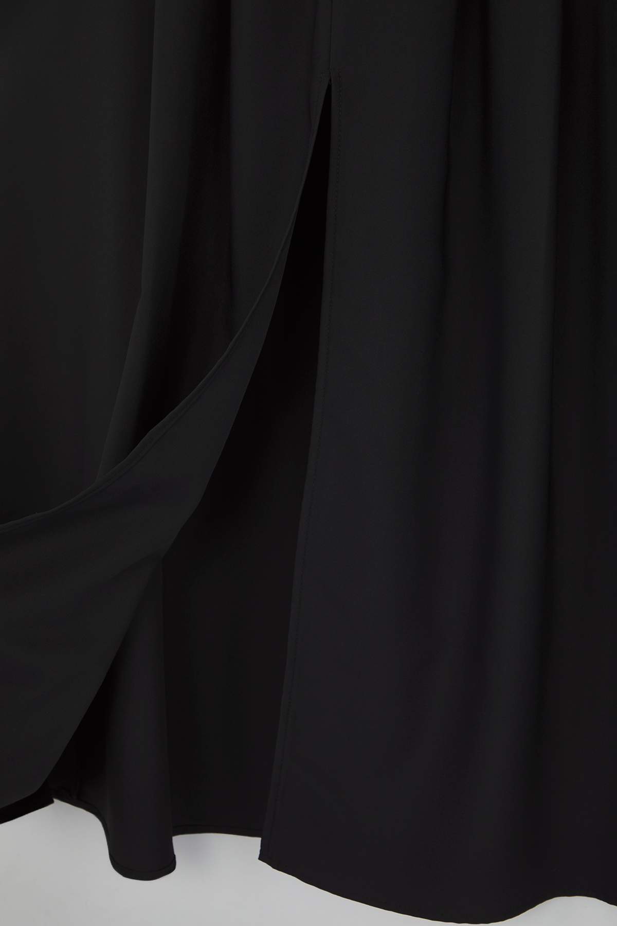 Trendyolmilla  Siyah A-line Paraşüt Kumaş Yırtmaçlı Uzun Etek TWOAW26ET00042 - Görsel 7