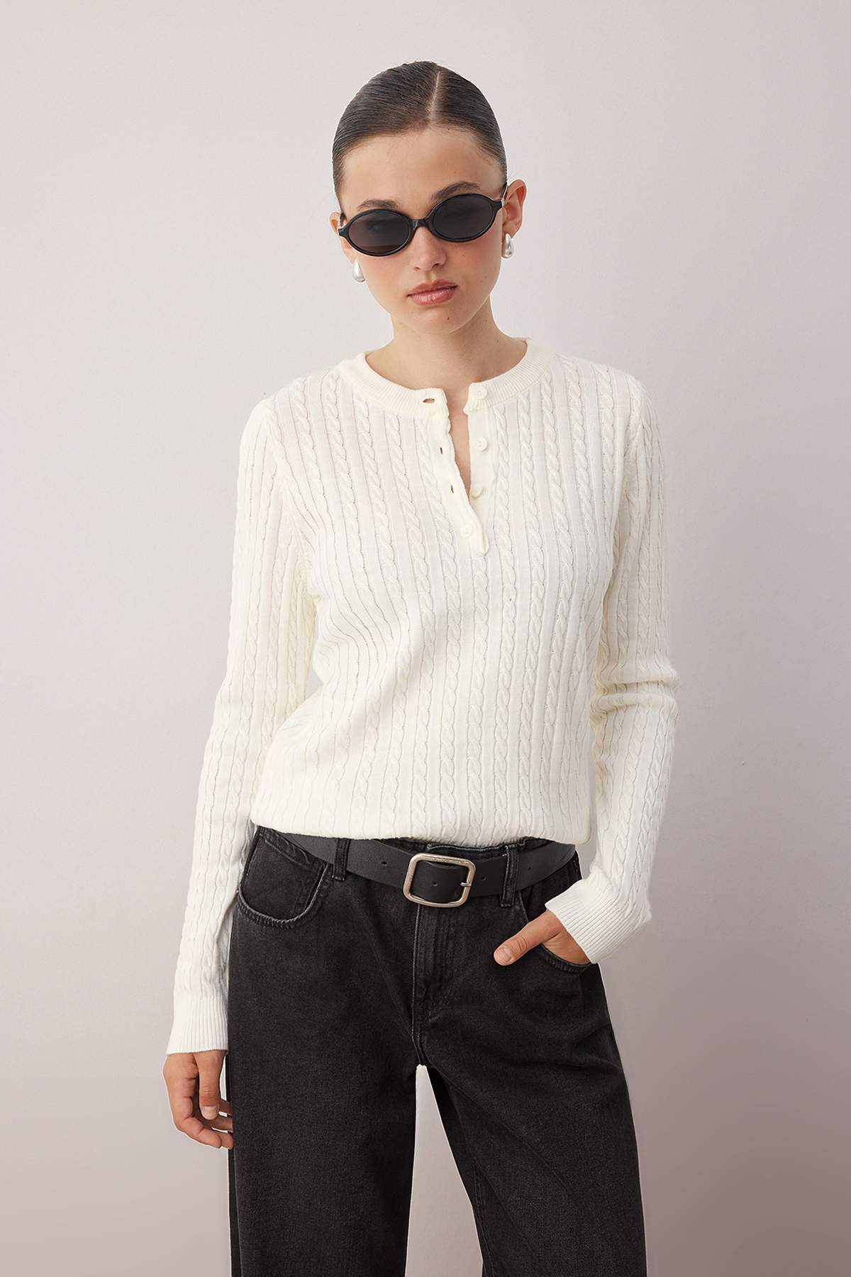 Trendyolmilla  Siyah-Ekru*001 Bisiklet Yaka 2'li Triko Kazak TWOAW26KZ00187 - Görsel 2