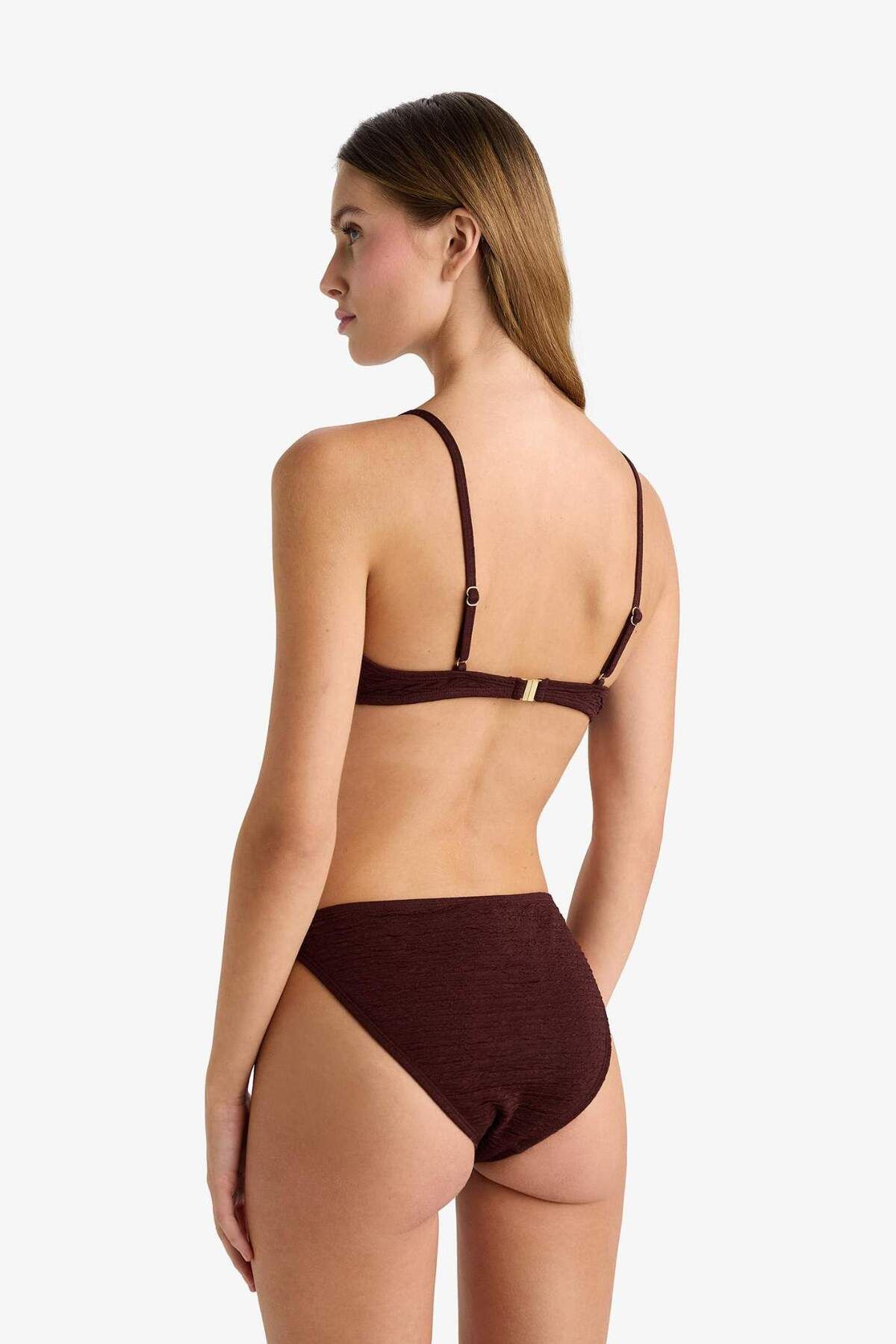 DeFacto-Regular Fit Crinkle Fabric Bikini Bottom-Fall in Love B6931Ax24Sm 4