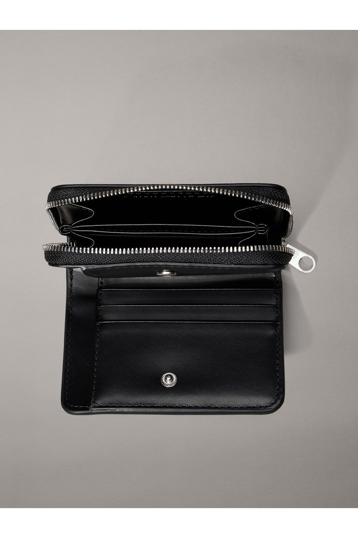 Calvin Klein-MINIMÁL MONOGRAM MD ZIP KÖRÜL 4