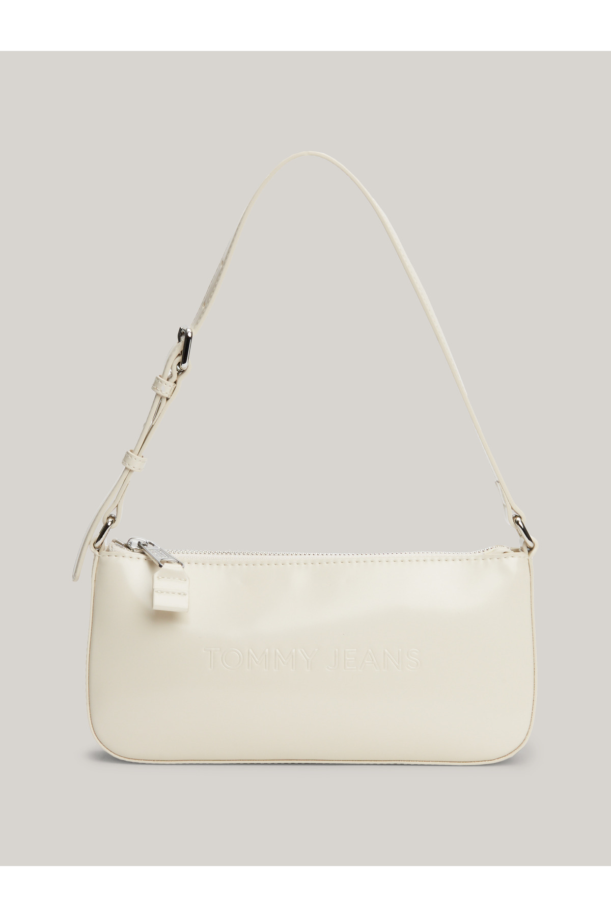 تامی هیلفیگر TJW ESS باید فصلی باشد