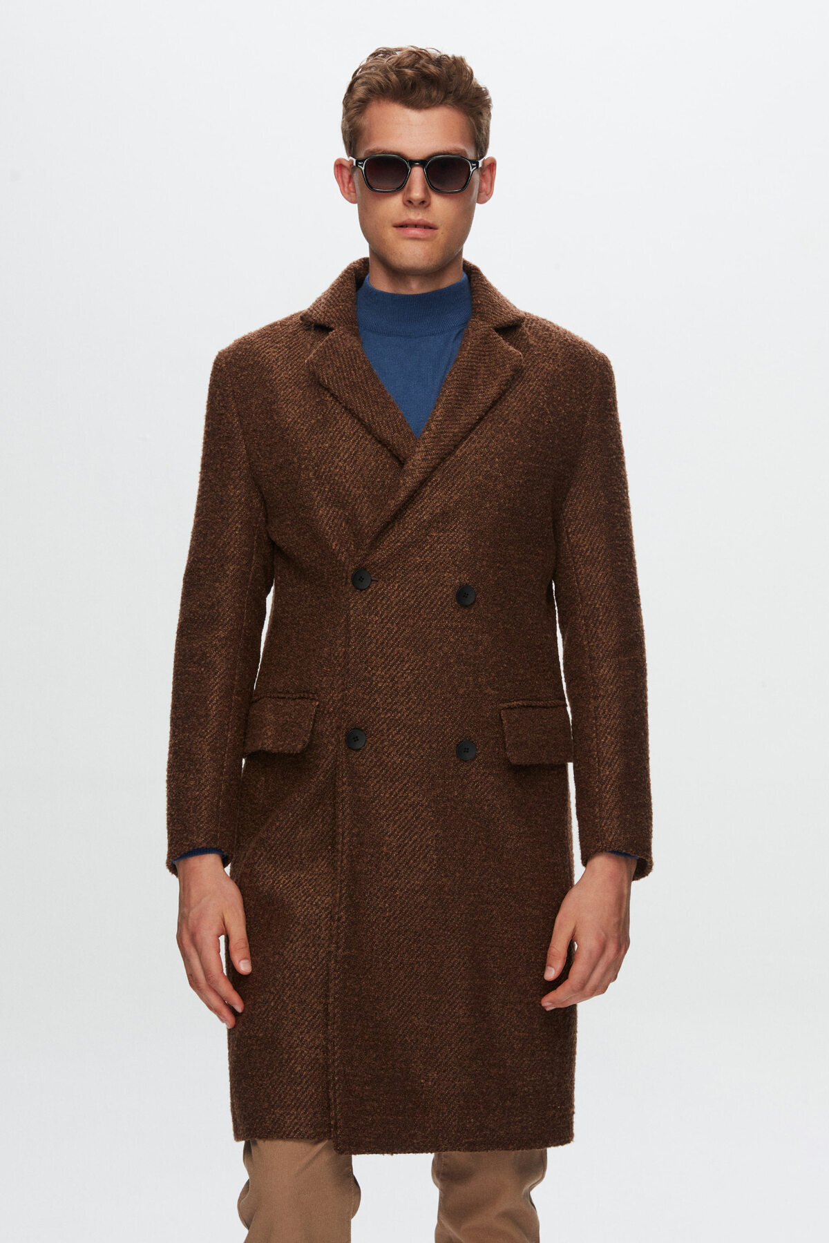  پالتو پشمی دسته گل قهوه‌ای اسلیم فیت