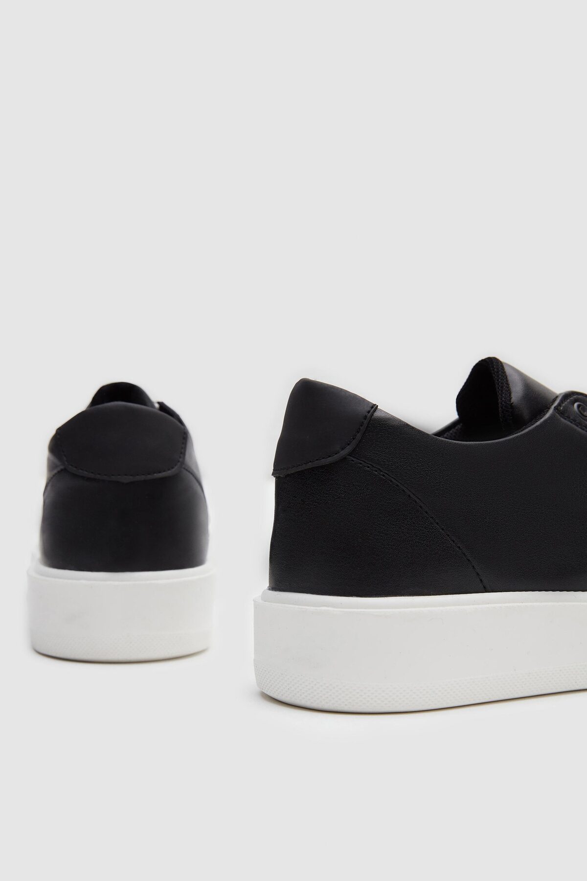 TWN  Siyah Kalın Beyaz Tabanlı Bağcıklı Sneaker Ayakkabı - Görsel 4