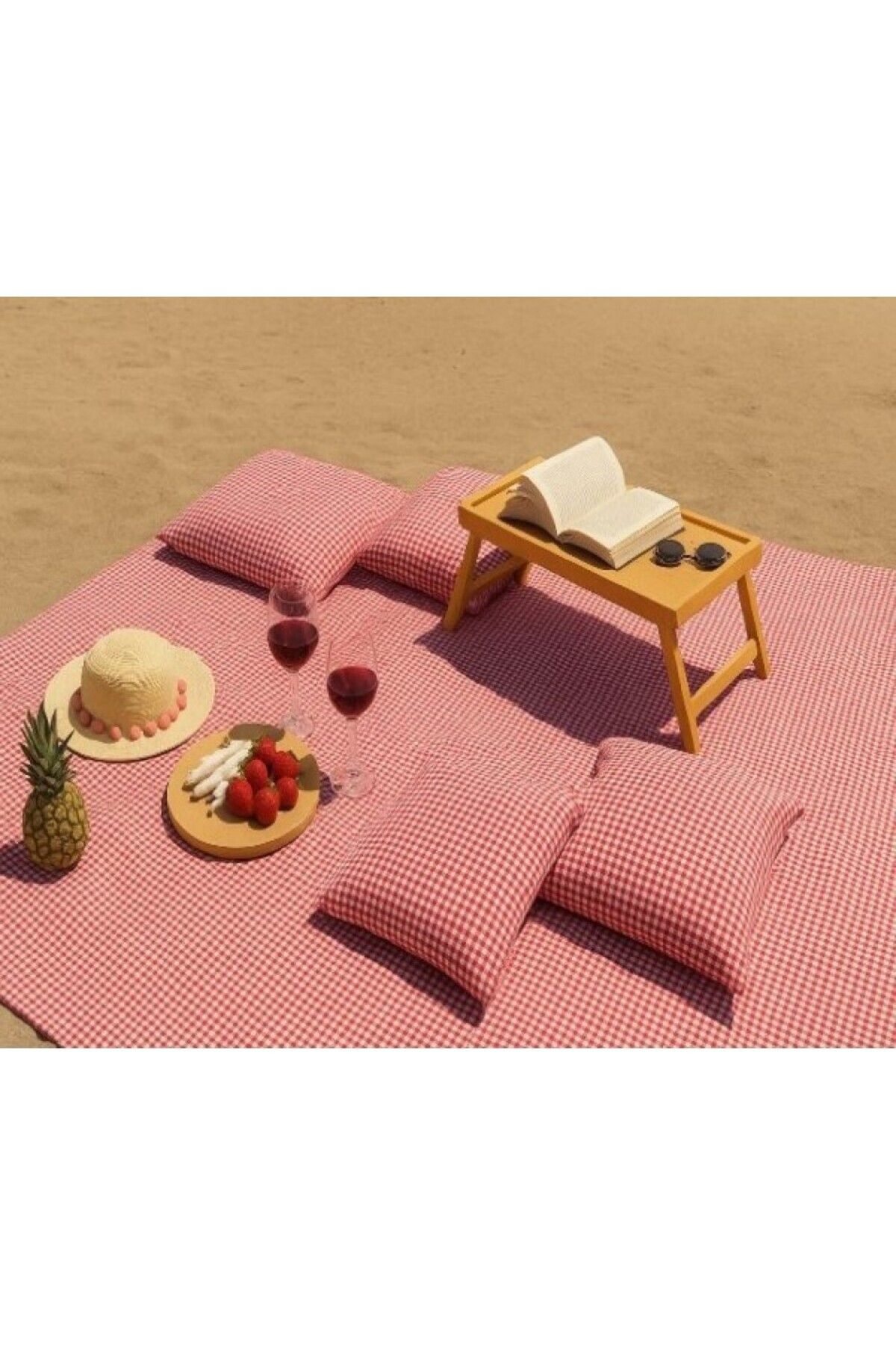 KaHoCo-Picnic Set Pitikare Red Tablecloth and 4 Cushions Picnic Set (Service Table Is Not Included) 6