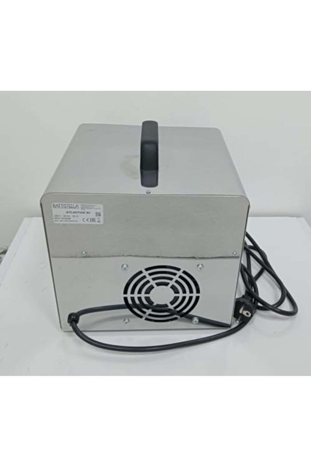 Battistella-Ozone generator for the sanitizing of rooms up to 80 cubic meters 4