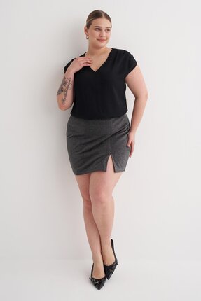 Myline Simli Yırtmaçlı Mini Etek