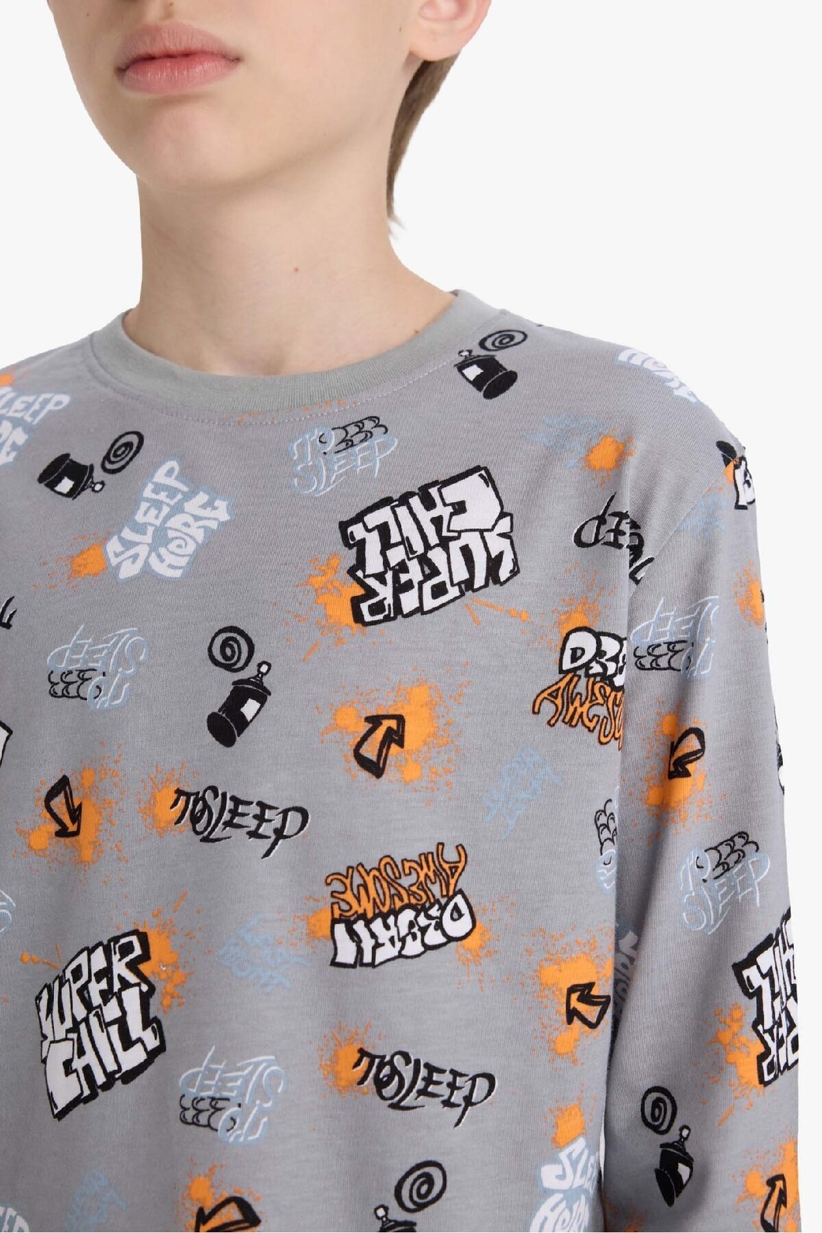 DeFacto-Boys Pajamas Set Patterned Long Sleeve Top Long Bottom F1892A825Au 5