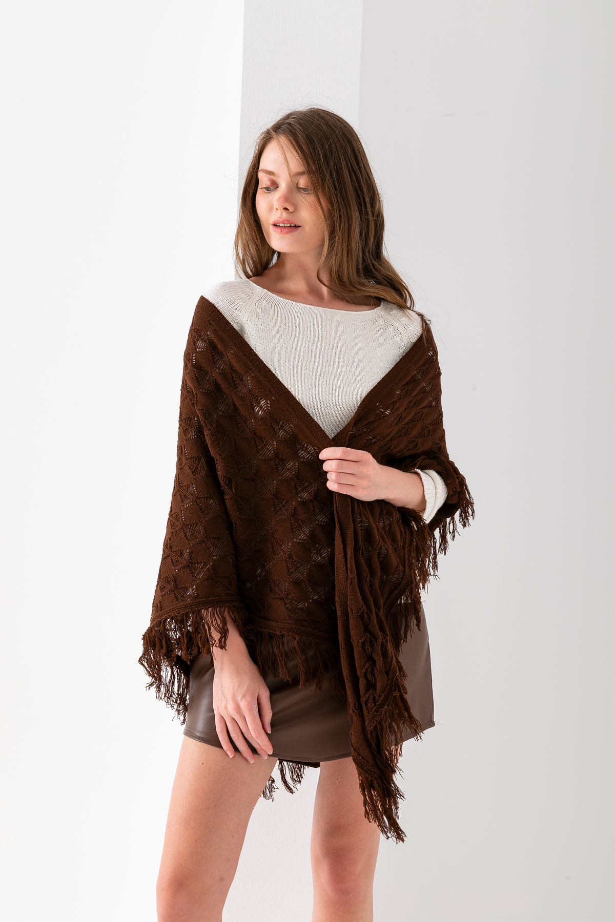 T Crazy-T-Crazy Openwork Patterned Triangle Shoulder Shawl, Stylish and Practical Knitwear Knitted Accessory with Tassels, Triangle Knitwear Shawl 4