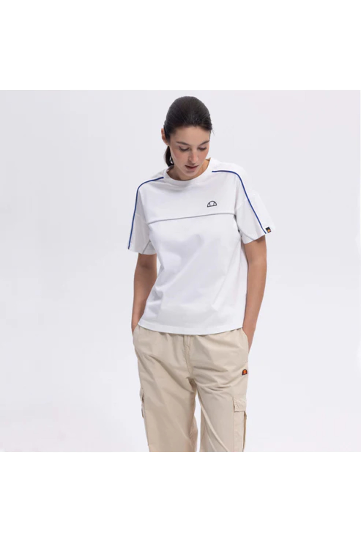 Ellesse Oversıze Kadın Kırık Beyaz Tişört EF389-OF