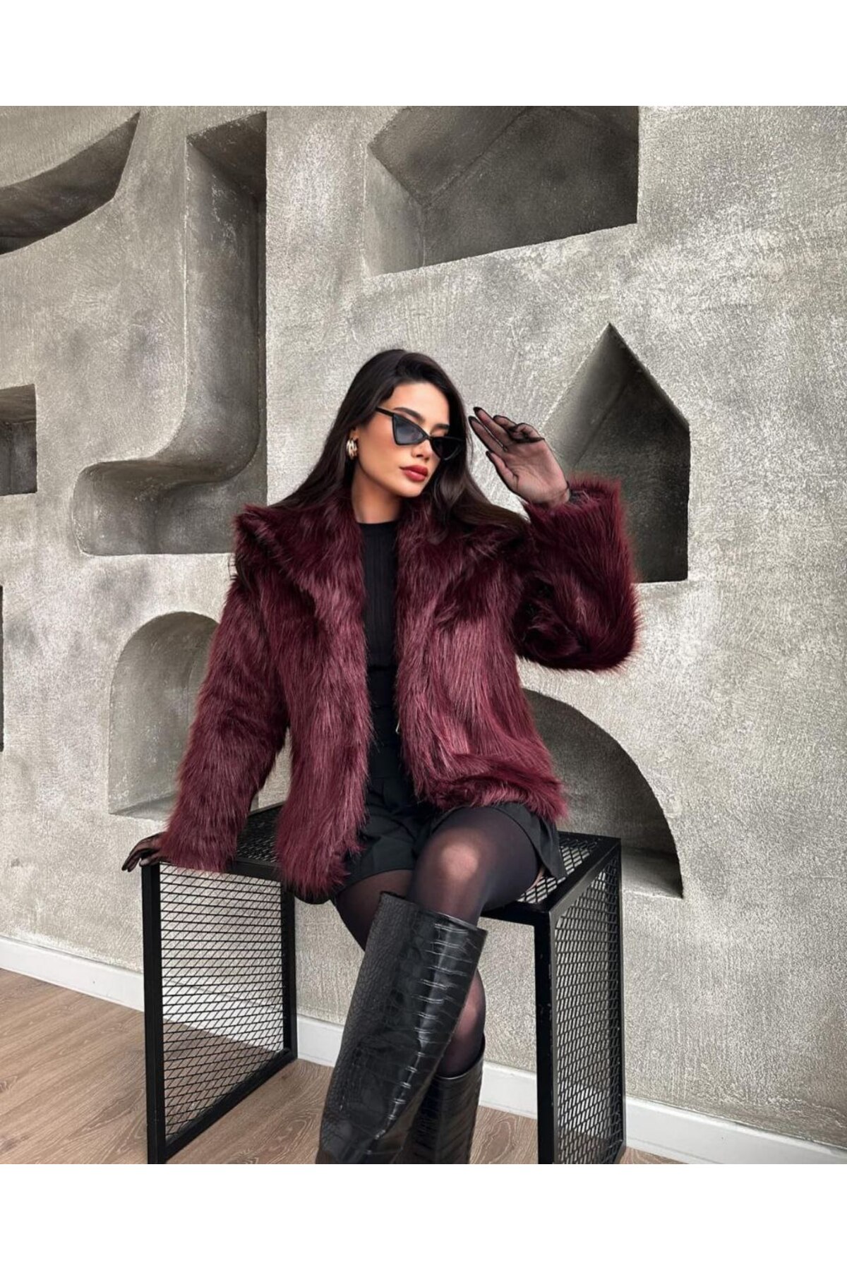 Viskosa Tüy Dökmeyen Kadın Kürk Oversize Kaban, Trend Moda, Rahat Kalıp ve Zarif Kışlık Mont görsel 5