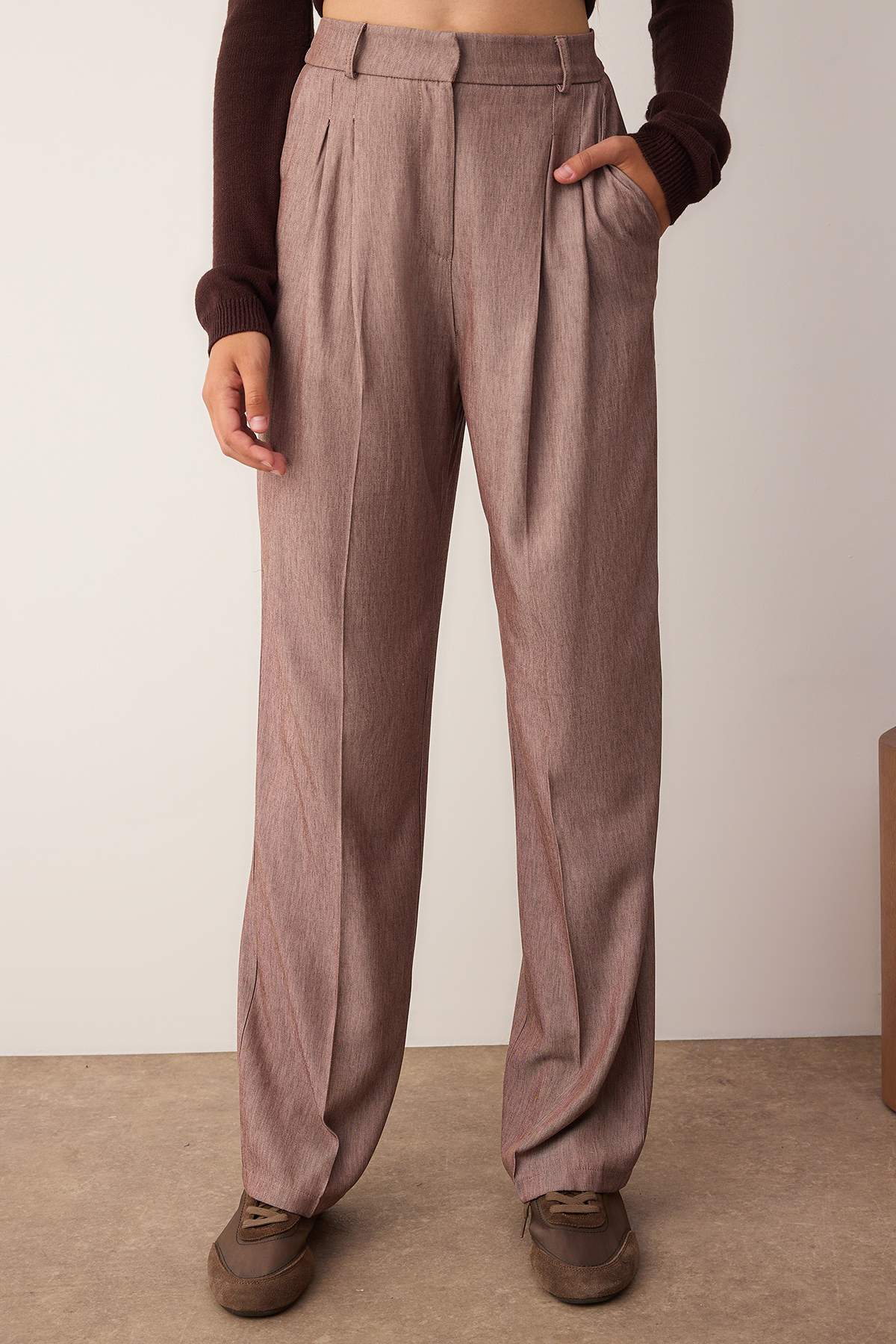 Trendyolmilla  Kahverengi Pilili Wide Leg/Geniş Paça Pantolon TWOAW26PL00015 - Görsel 5