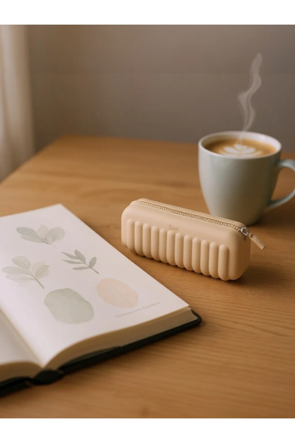 Serve-Ivory Maci Pencil Case 5