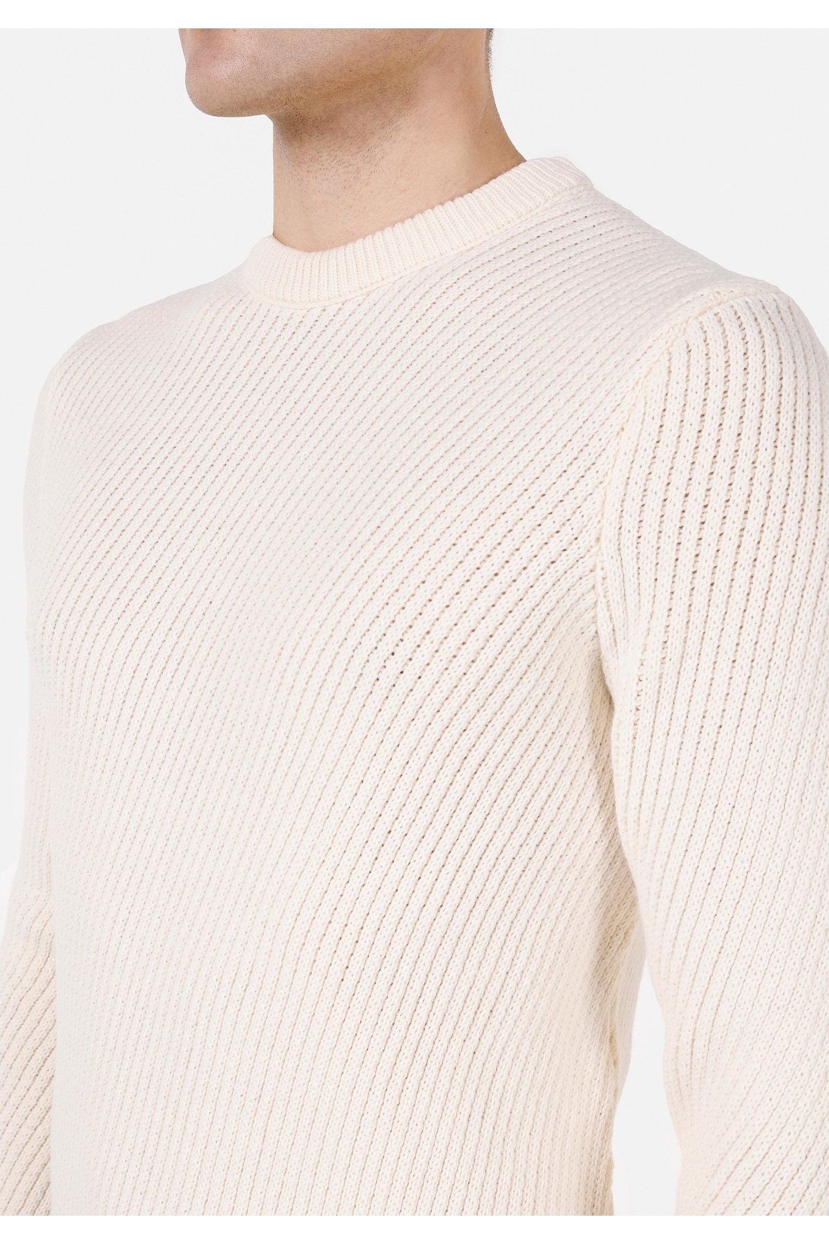 Colin's-Regular Fit Round Neck Men's Ecru Sweater 4