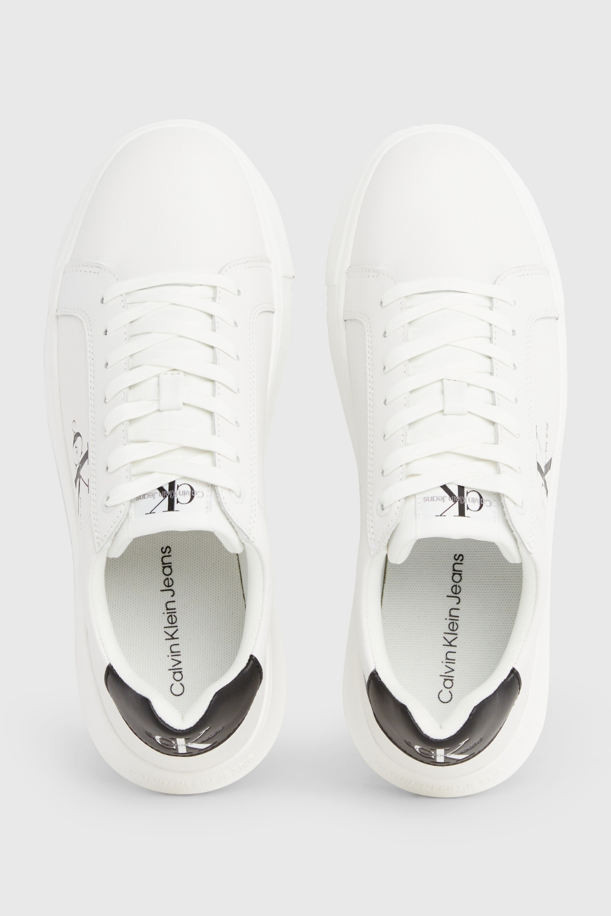 Calvin Klein-Weißer Herren-Sneaker – stilvolles und bequemes Design mit Markenlogo 4