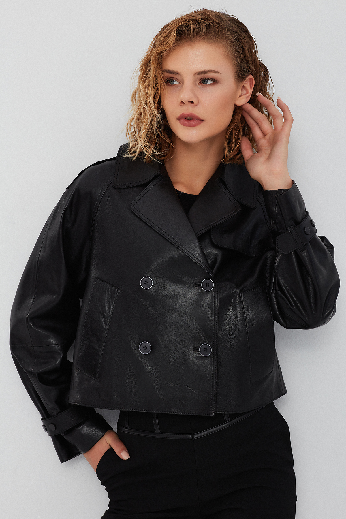 Derimod Tracy Kadın Siyah Oversize Kısa Deri Mont 23WGD5123AE