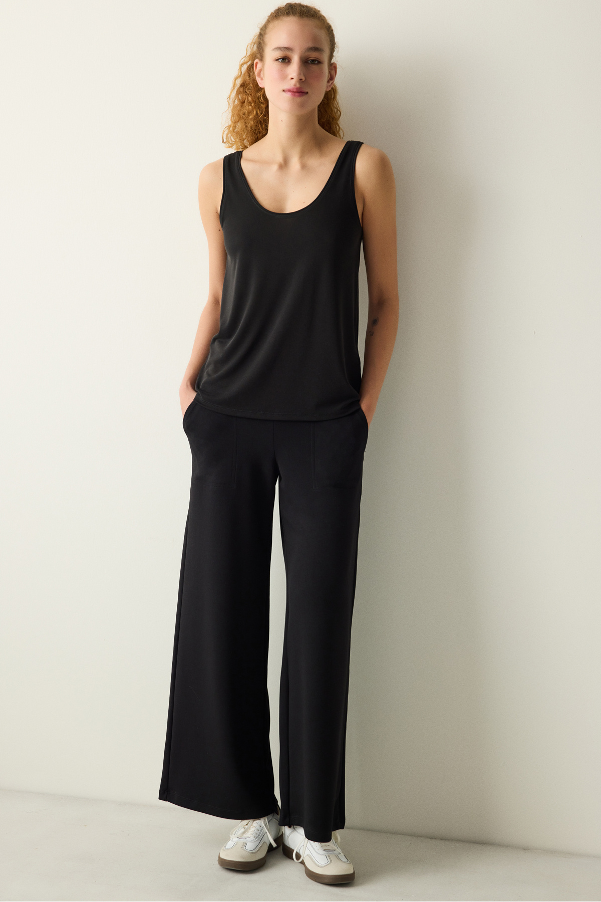 Penti-Modales schwarzes T-Shirt 3