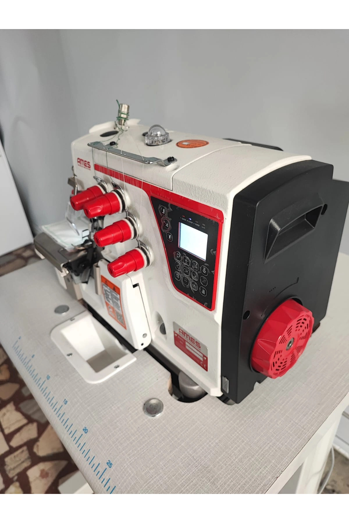 AMES GT-890-4-SUT OTOMATİK SERVO SİSTEM 4 İPLİK ELEKTRİKLİ MİNİ
