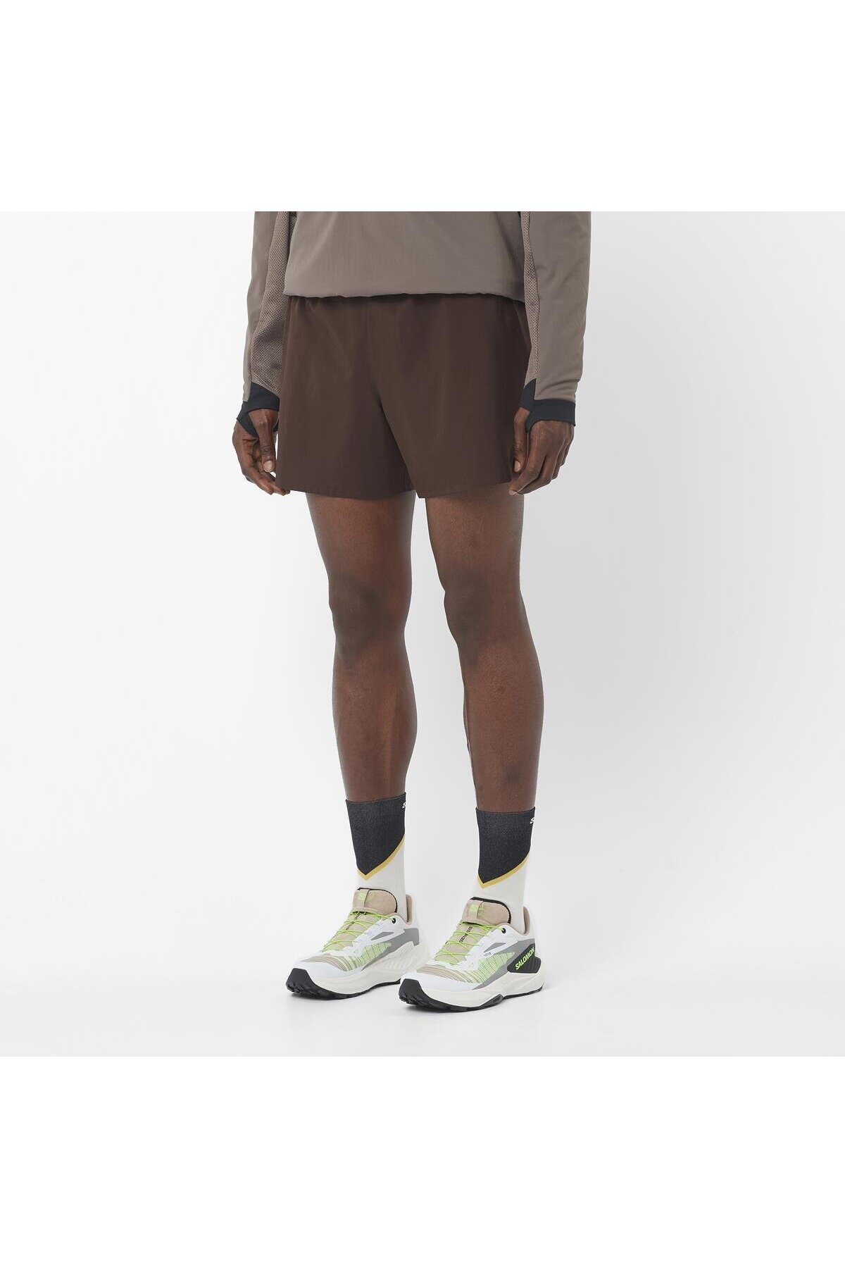 سالومون شلوارک دویدن مردانه شیک‌آوت مدل EASY سایز 5 اینچ، طرح دانه قهوه، کد LC2687400