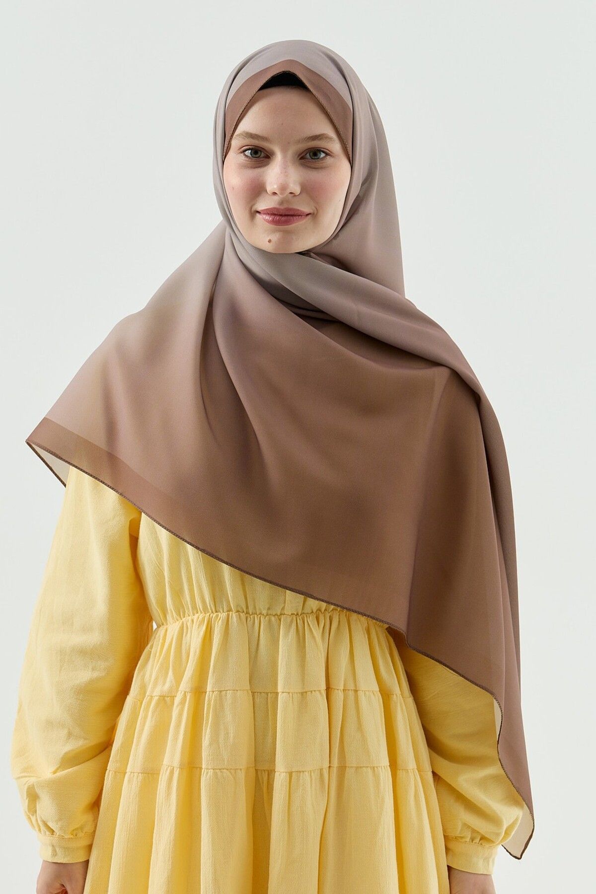 Modakaşmir-Velora Gradient Pattern Prose Shawl 1