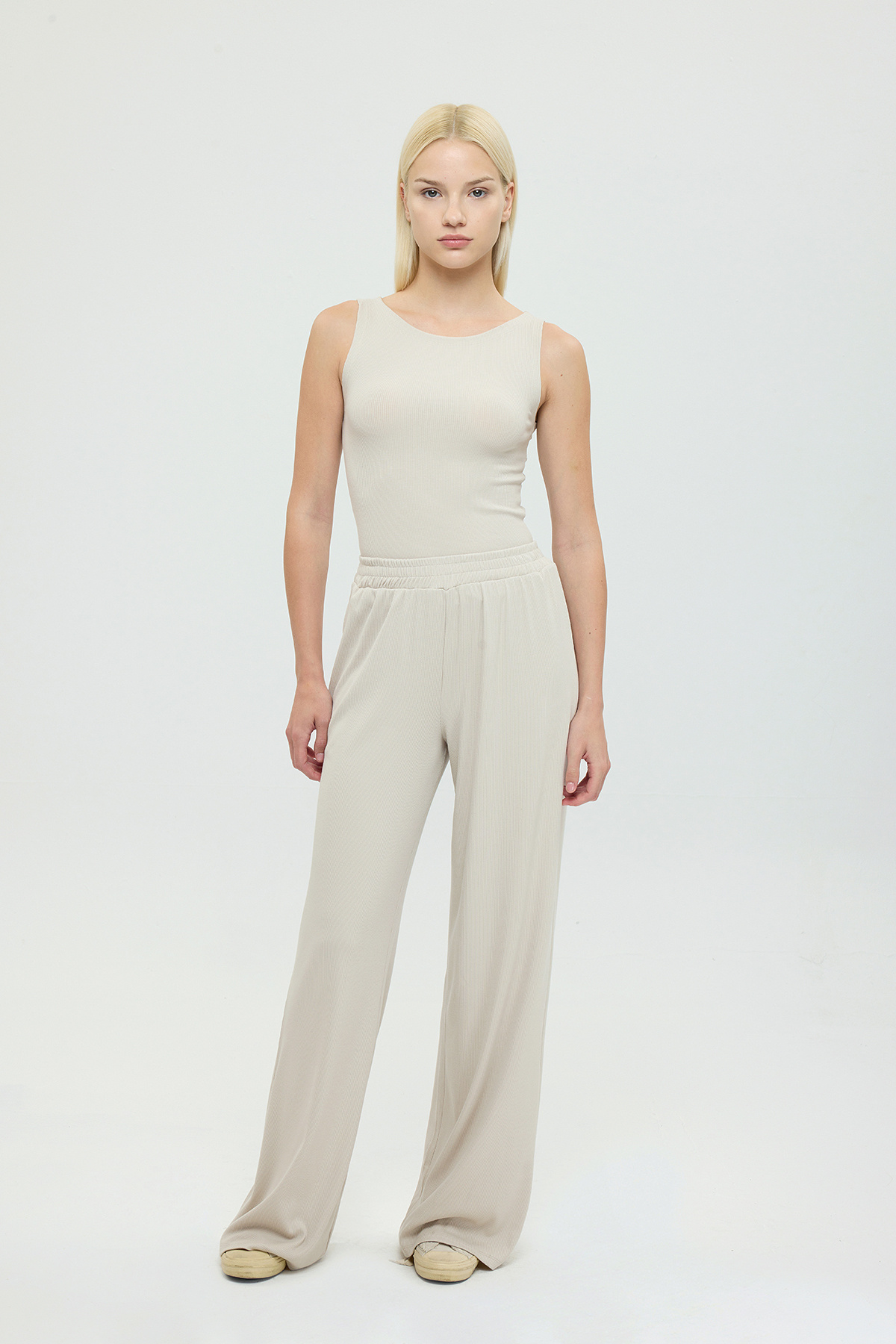 SHEISMONO Soft Rib Düz Kesim Bol Pantolon Bej