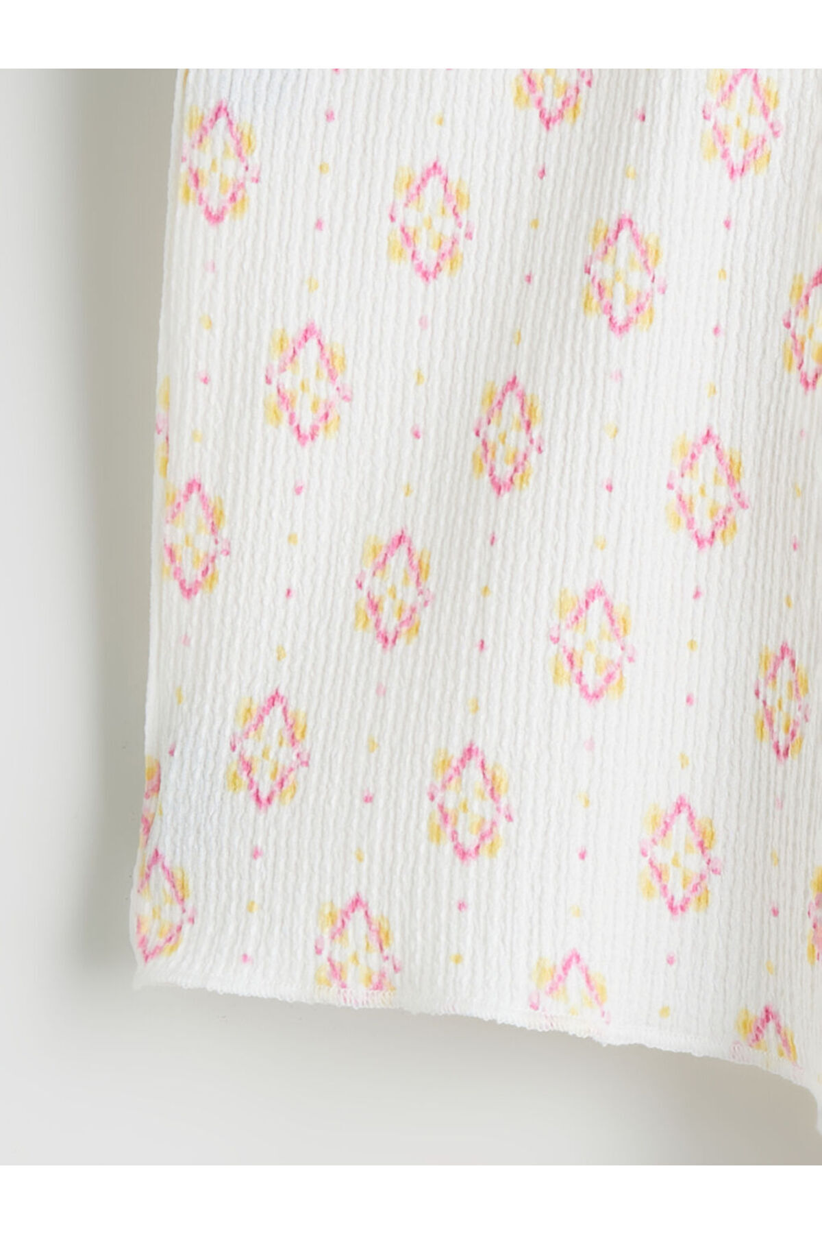 LC Waikiki-Sparkling Selections from Shining Store |   Girls' Shorts with Elastic Waist 2