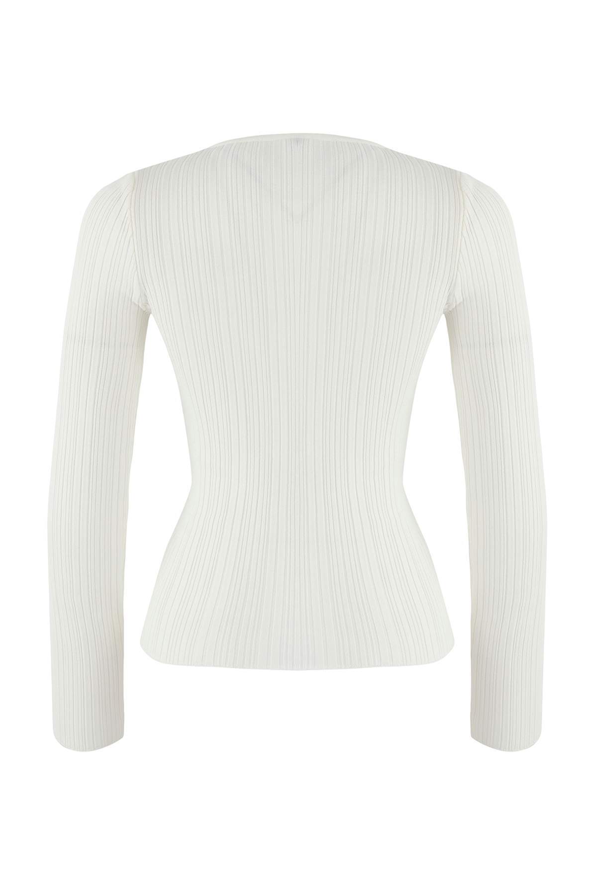 Trendyolmilla  Wardrobe Essentials Ekru Fitted/Vücuda Oturan Fitilli Triko Kazak | TWOAW26KZ00083 - Görsel 6