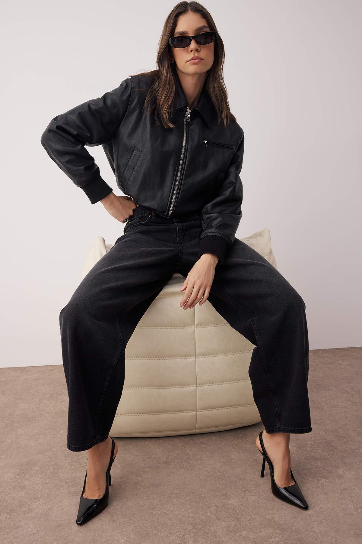 Trendyolmilla  Siyah Normal Bel Loose Baggy Smoke Jeans TWOAW26JE00053