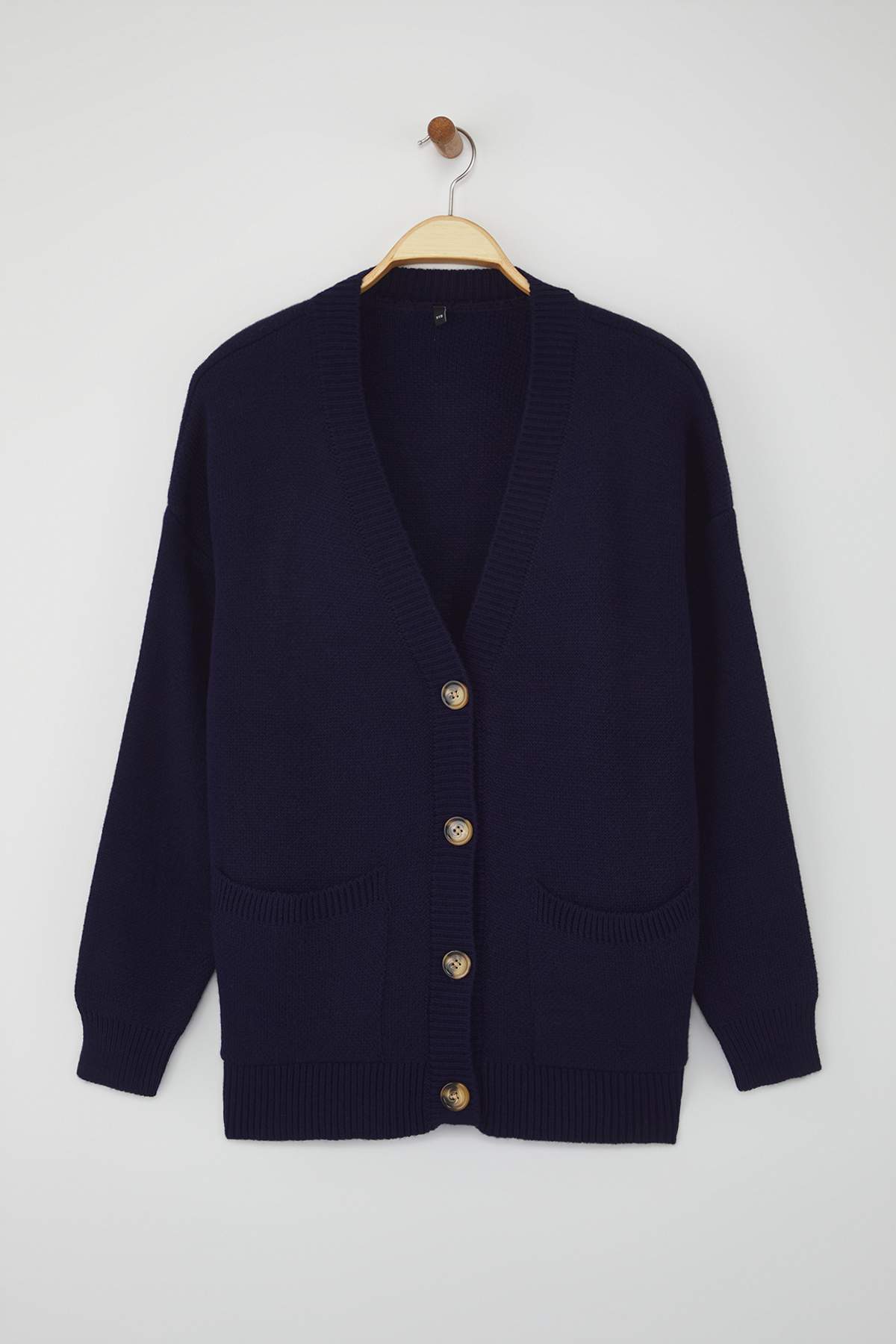 Trendyolmilla  Vücut Seçmeyen Lacivert Geniş Kalıp Basic Triko Hırka TWOAW26HI00205 - Görsel 6