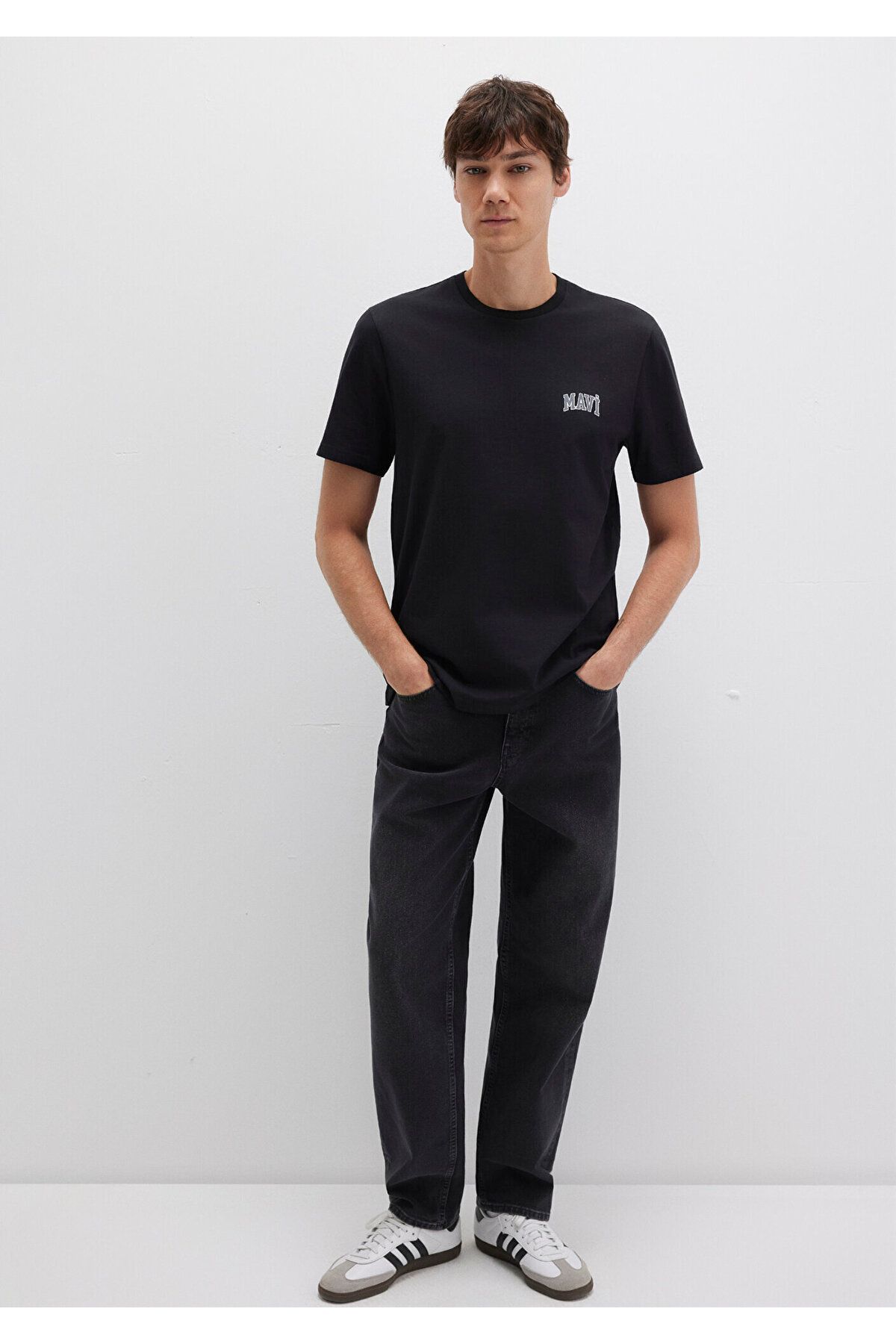 Mavi-Schwarzes T-Shirt mit Logo-Aufdruck Regular Fit / Regular Fit0611714-900 2
