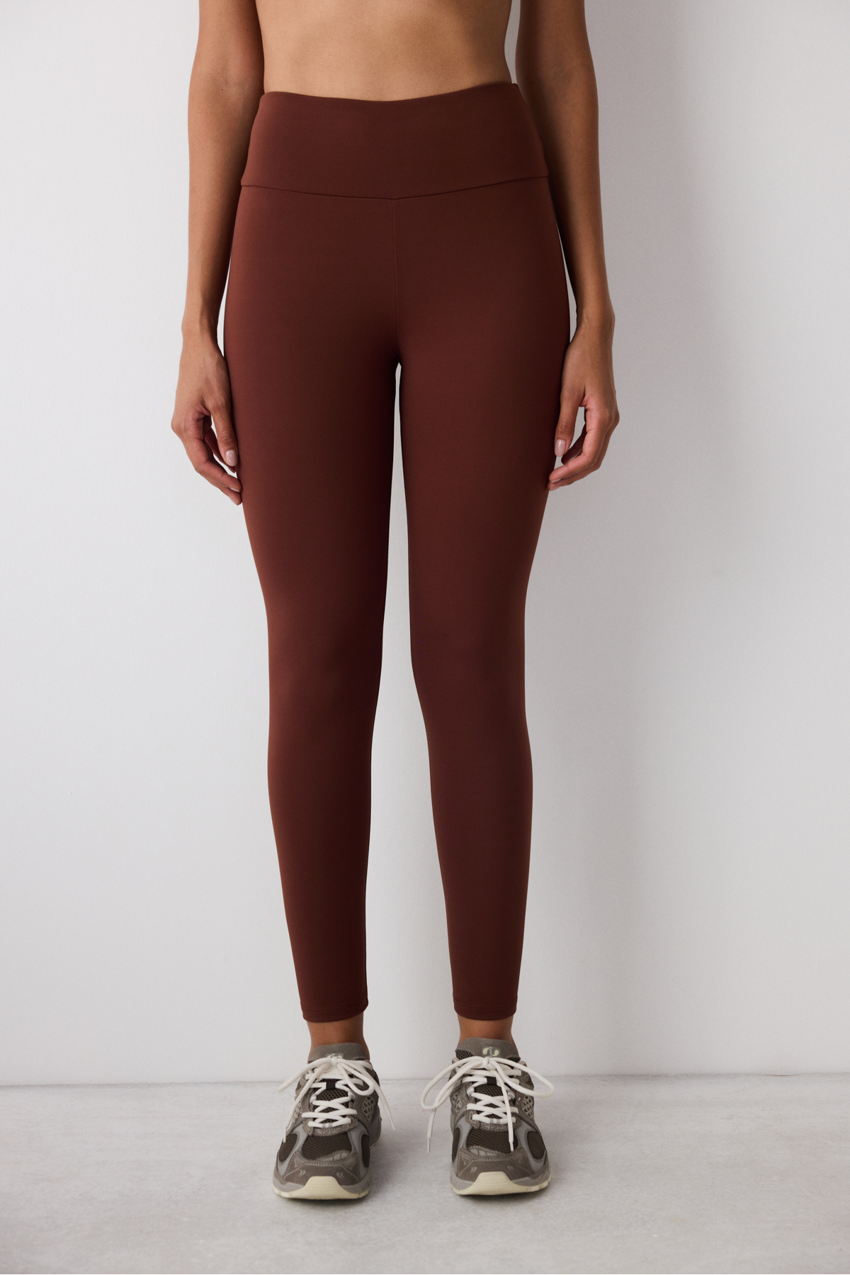 Penti-Braune, knöchellange, bequeme Thermo-Leggings mit hoher Taille 2
