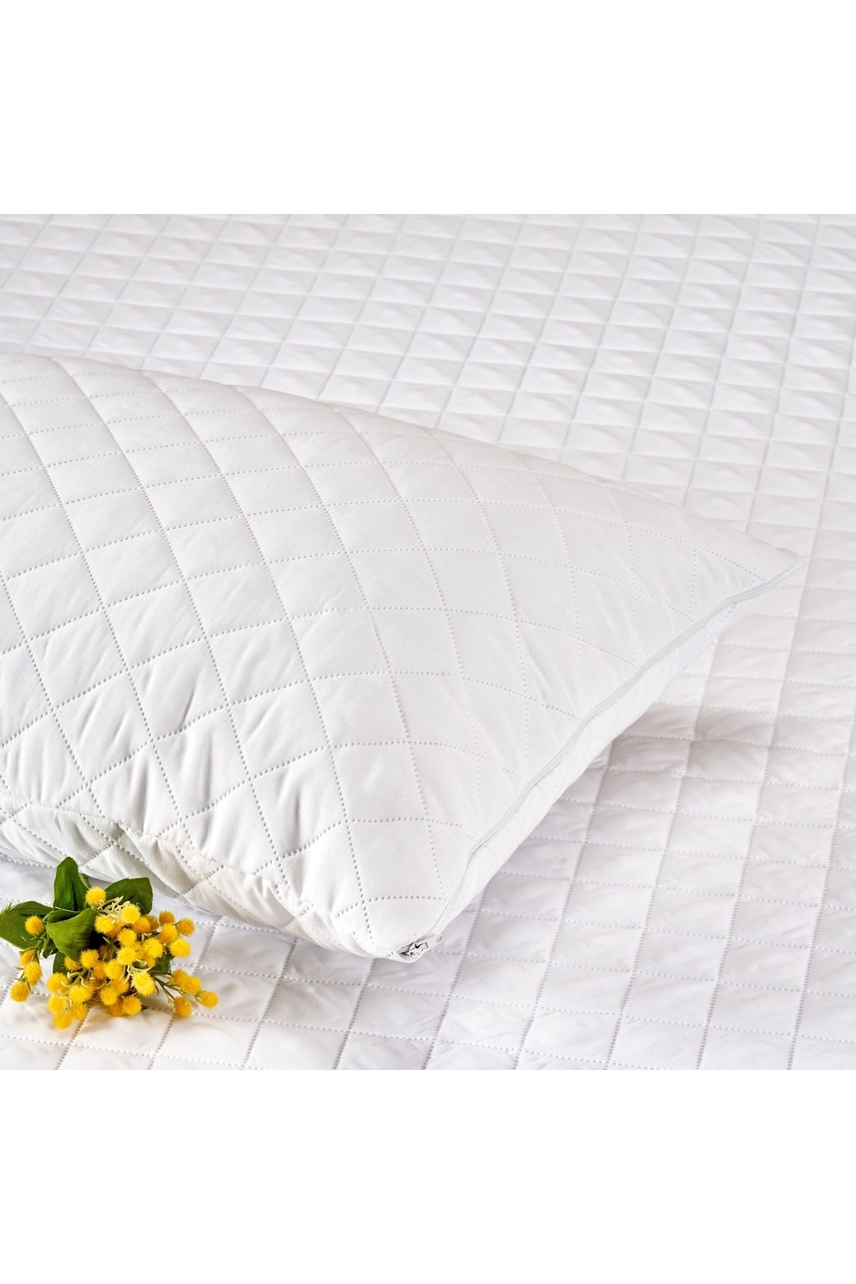 Taç Eco Care Sıvı Geçirmez 50x70 Yastık Alez Beyaz