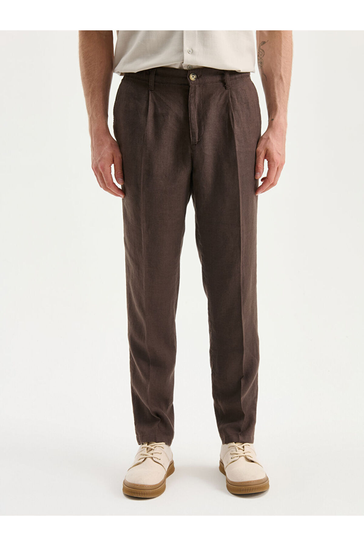LC Waikiki-Create Your Style with Uzg Store |   Standard Fit Linen Men's Trousers 2