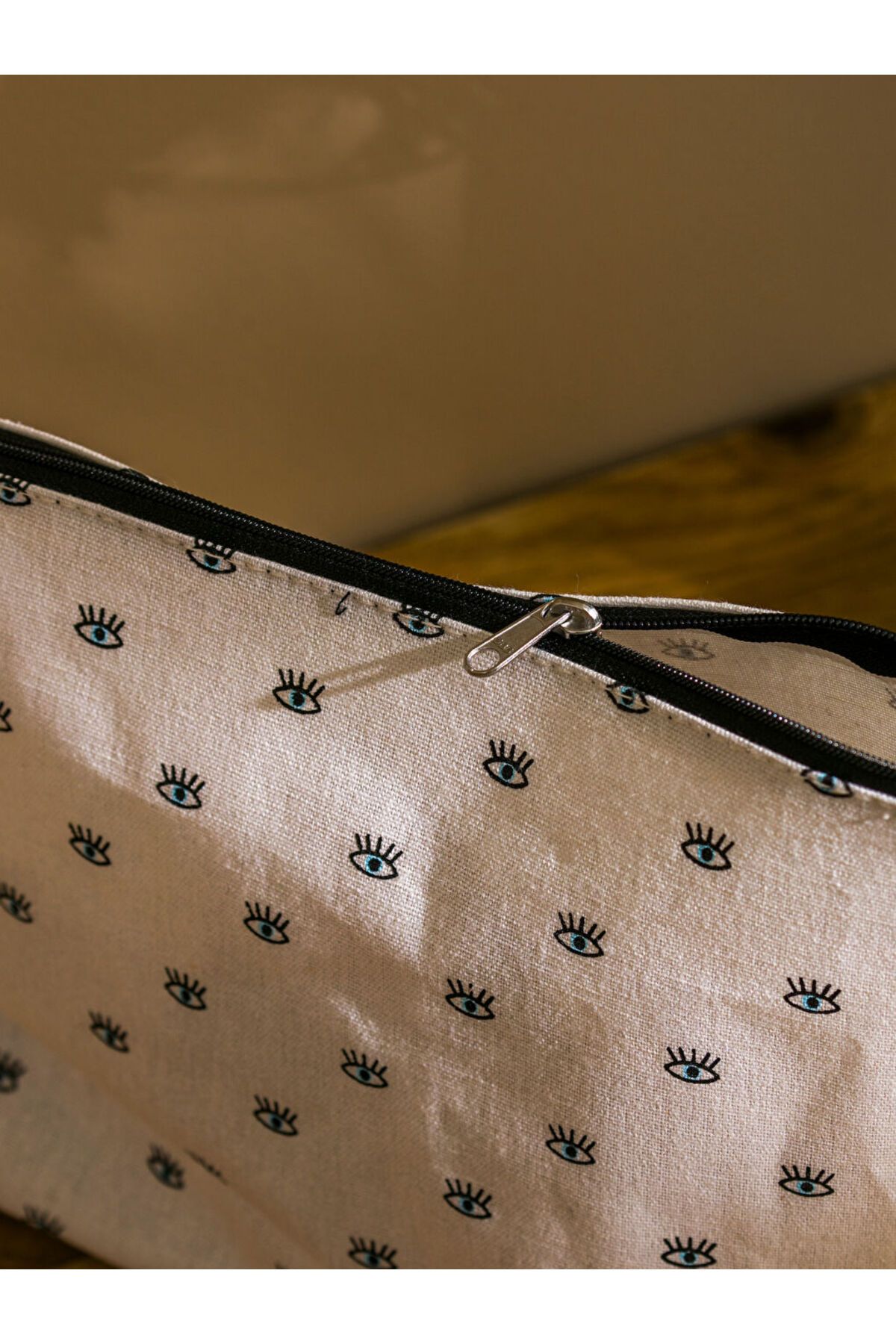 LC Waikiki-Sparkling Selections from Shining Store |   Text Printed Makeup Bag 4
