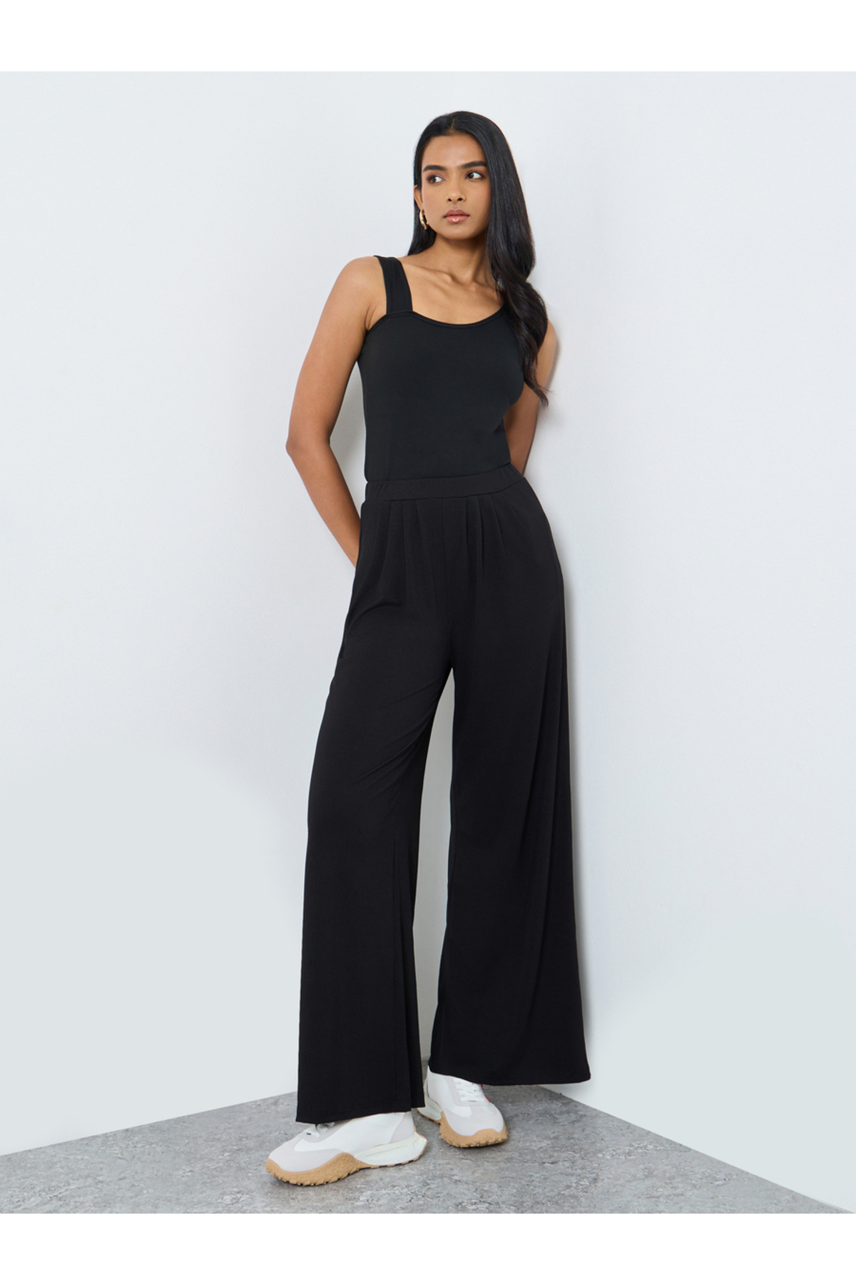 Styli Women High Rise Wide Leg Pants
