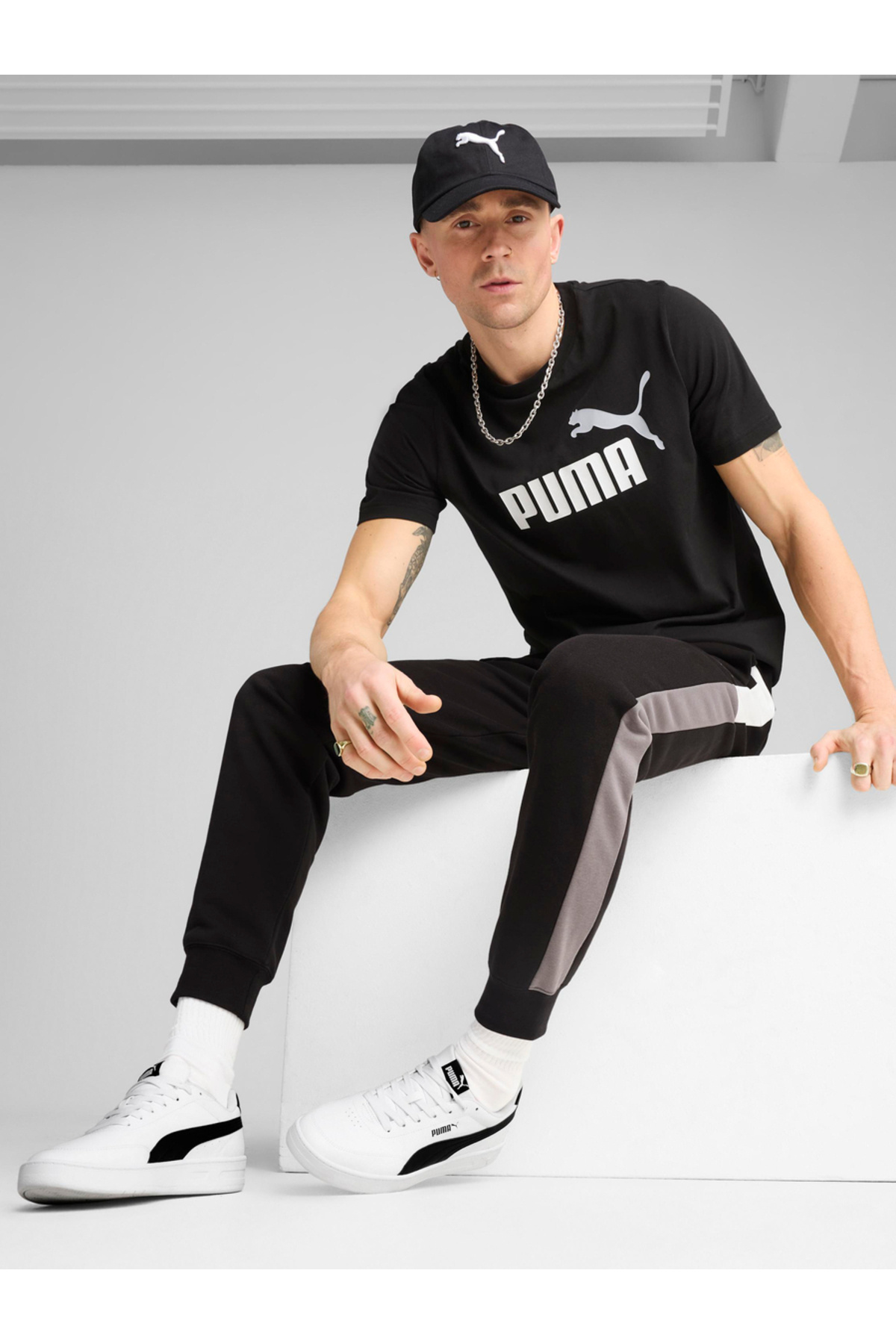Puma-Essentials Block Joggers 2