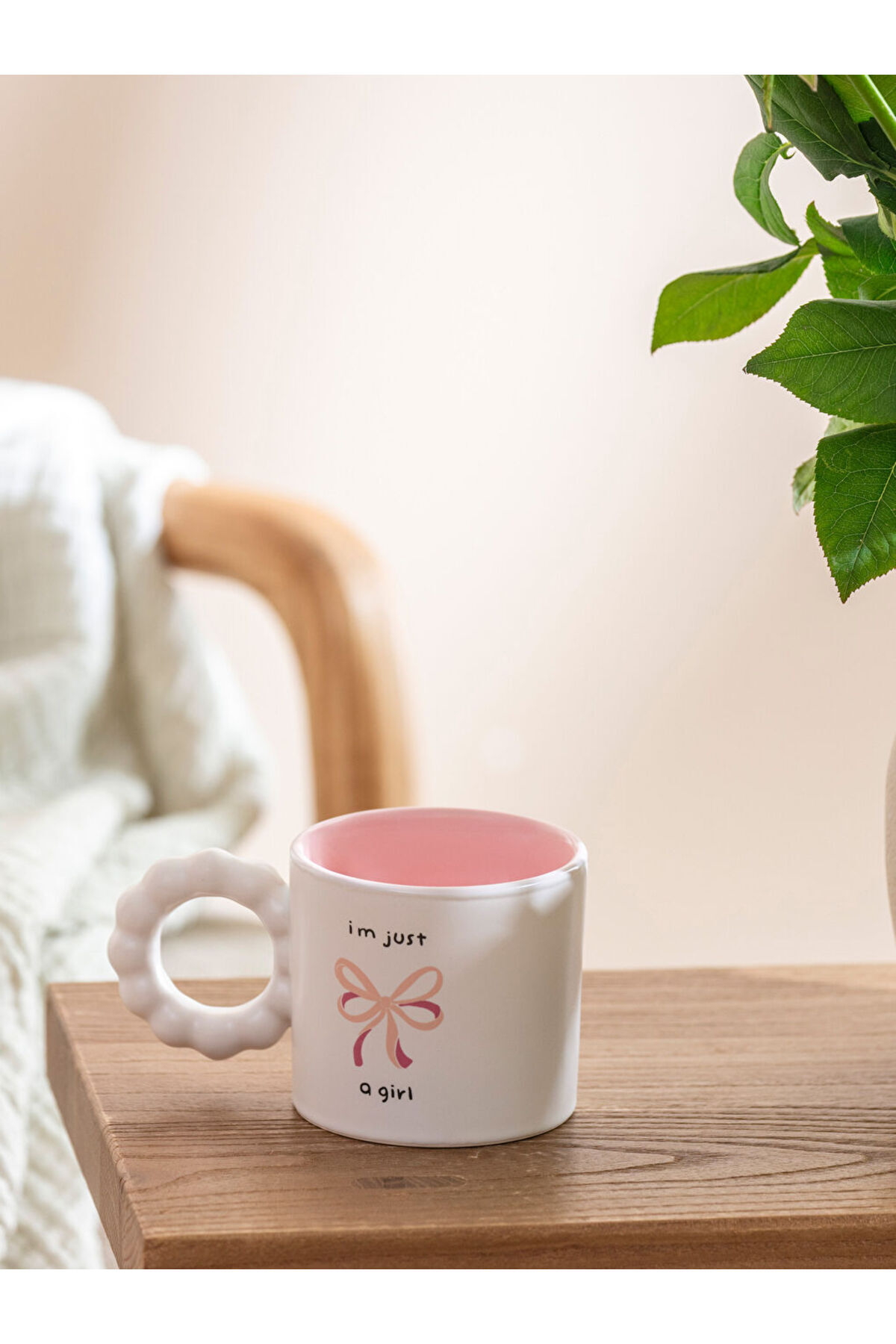 LC Waikiki-Sparkling Selections from Shining Store |   Bow Printed Porcelain Mug 260 ml 3