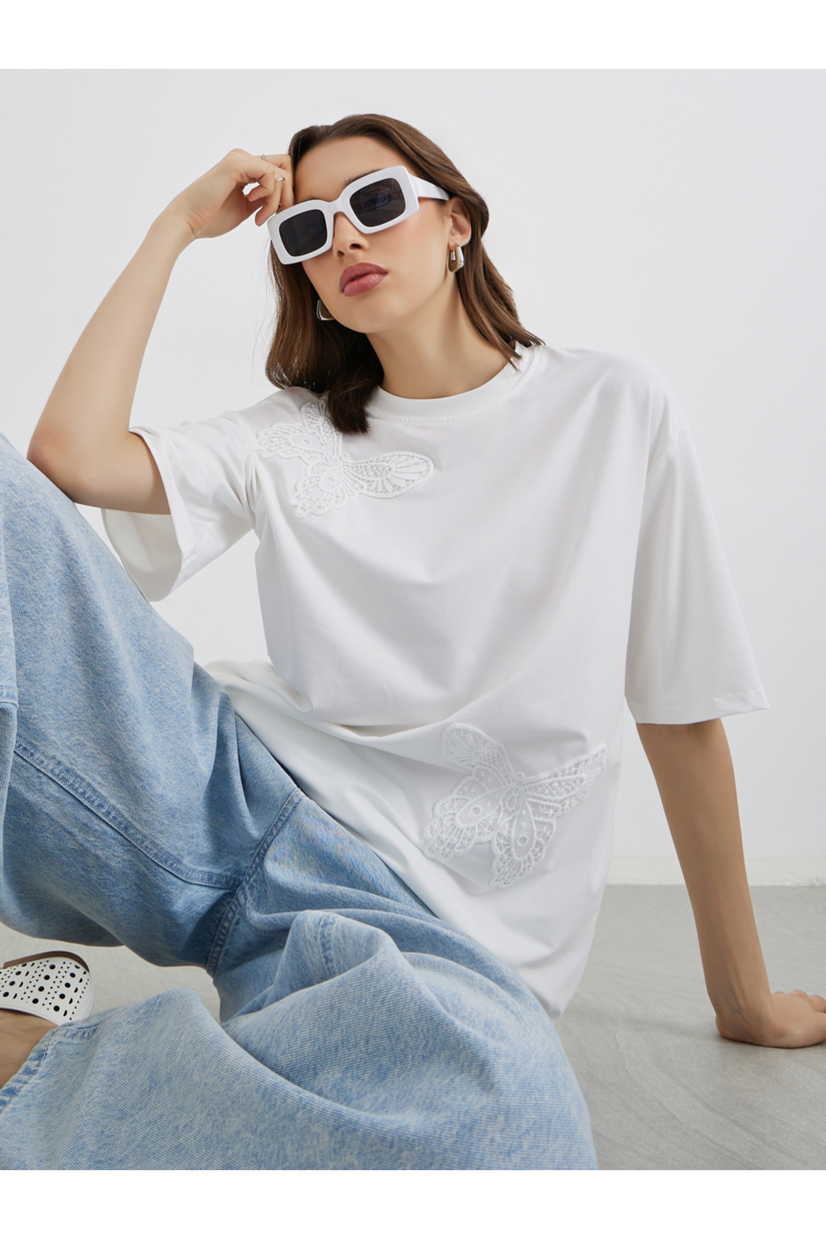 Styli Lace Detail Short Sleeve Oversized T-Shirt
