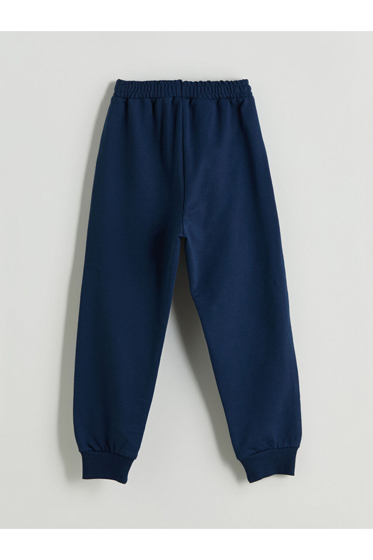 LC Waikiki-Create Your Style from Uzg Store |   Printed Boys' Sweatshirt and Sweatpants Set of 2 7