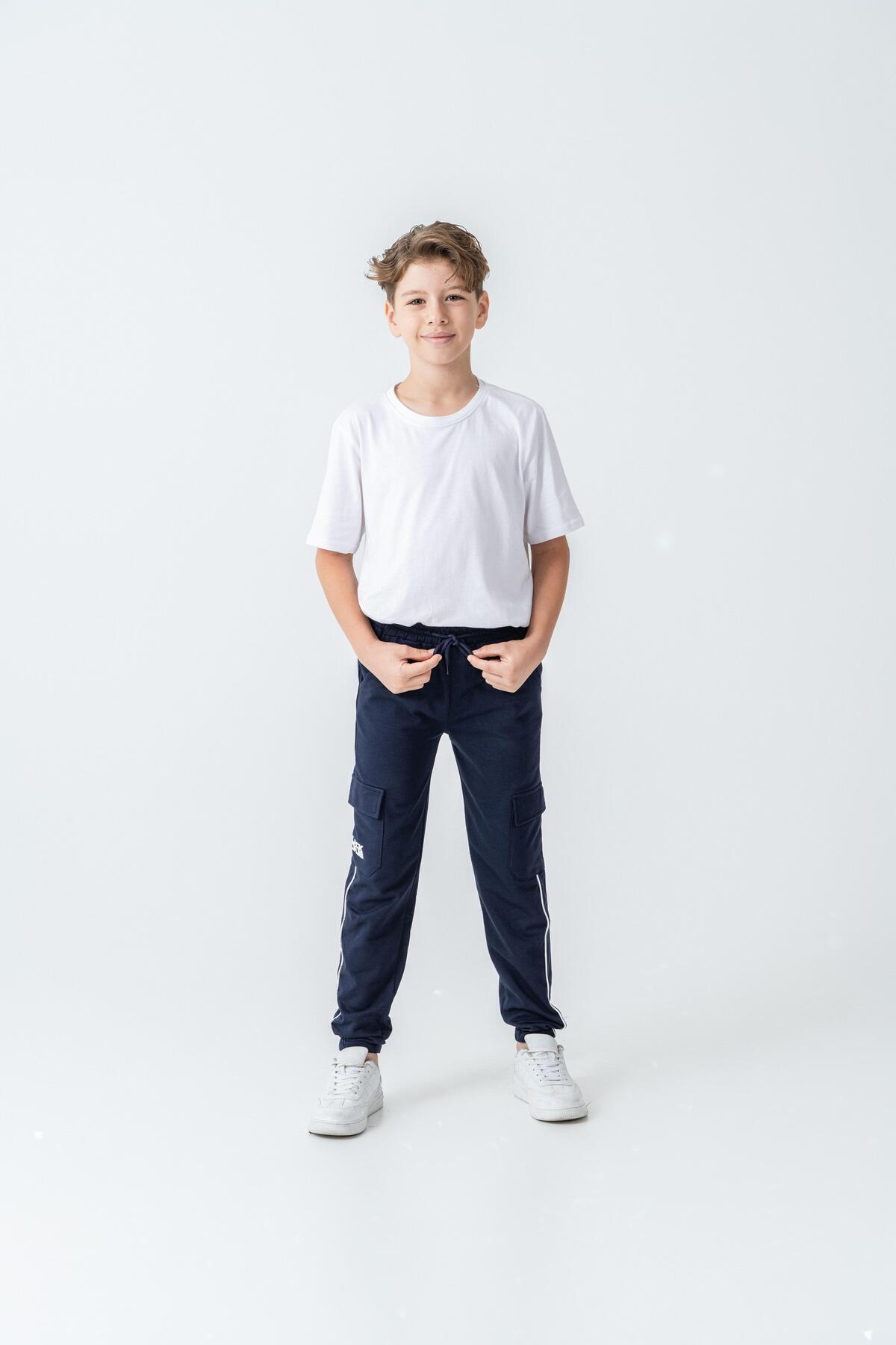 Boys Sweatpants with Double Cargo Pockets Right Pocket Printed Double Leg Breeches