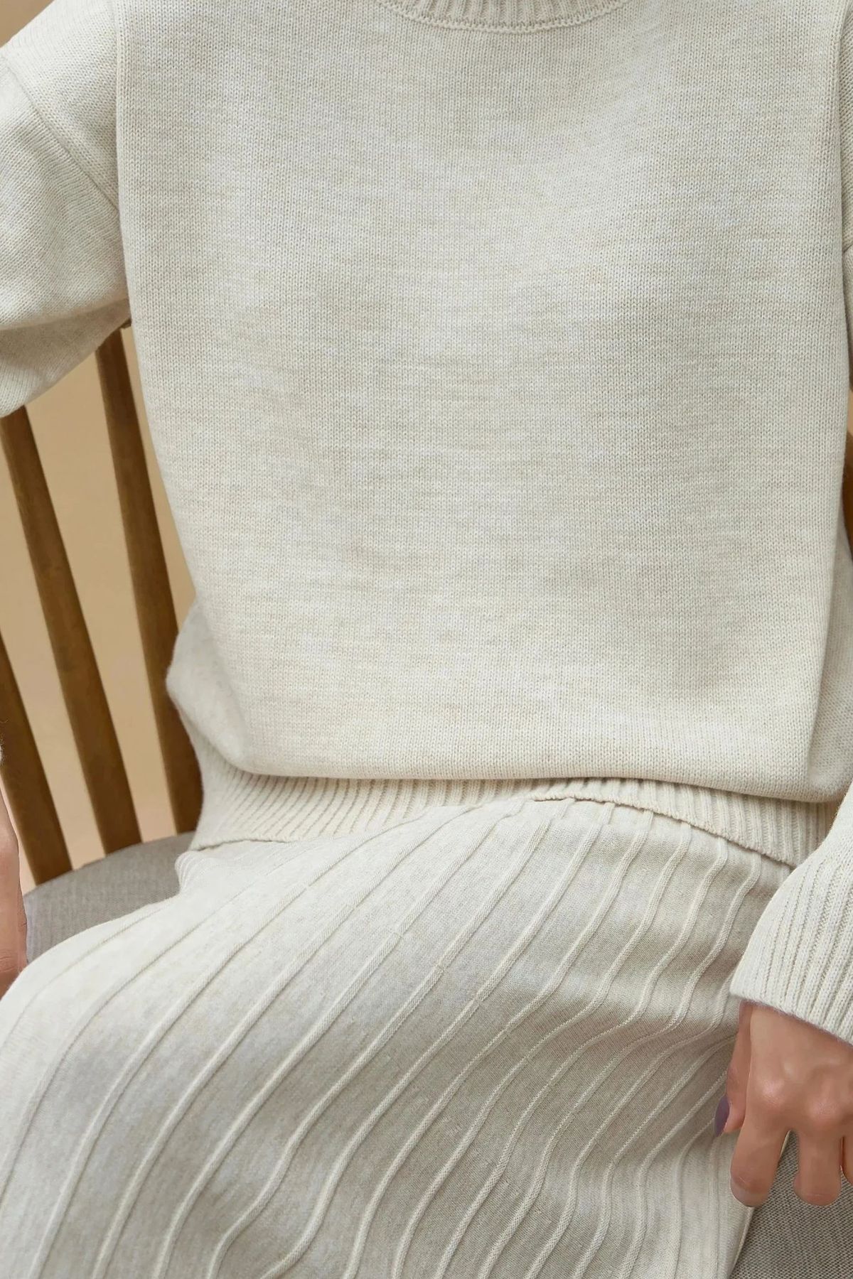 Hiccup-Textured Basic Sweater & Flared Midi Skirt Knitwear Set 5