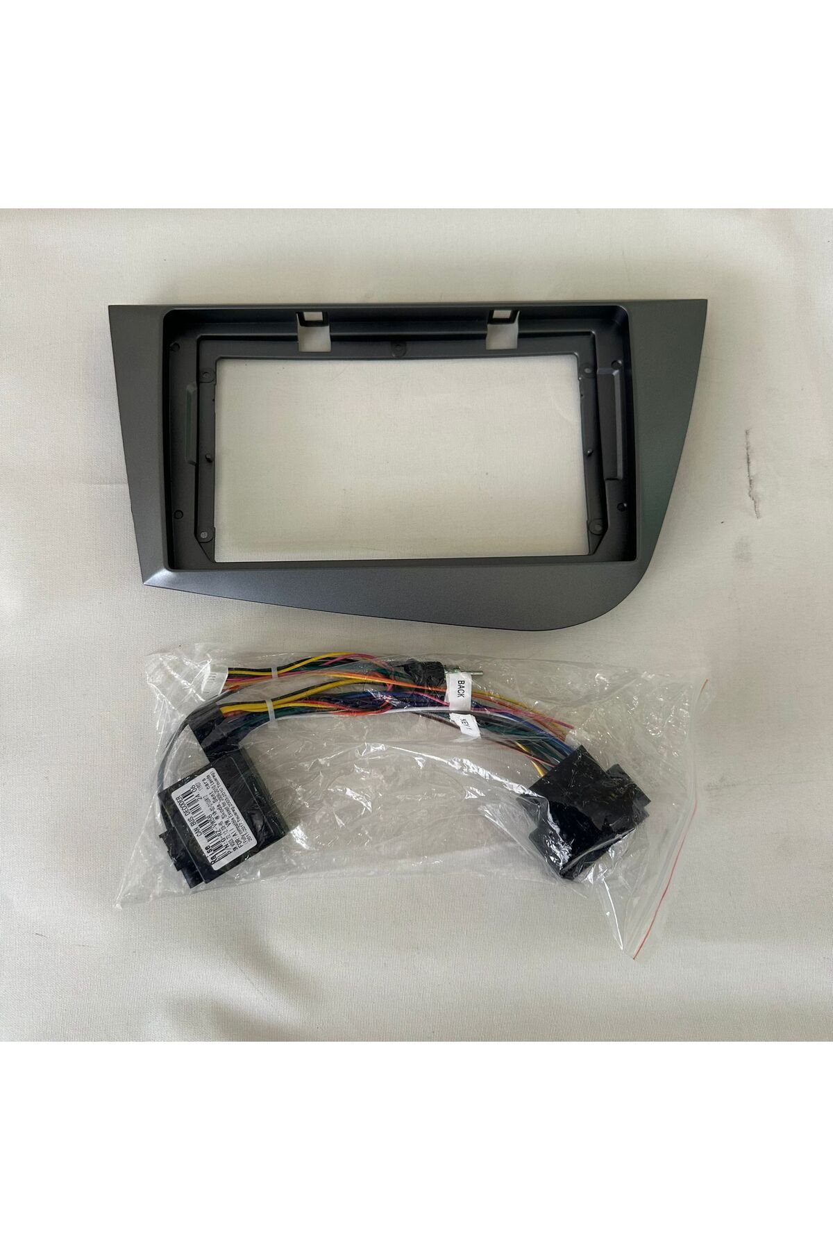 ALCARS SEAT LEON 2005-2012 9 İNC MULTİMEDYA ÇERÇEVESİ - Fiyatı