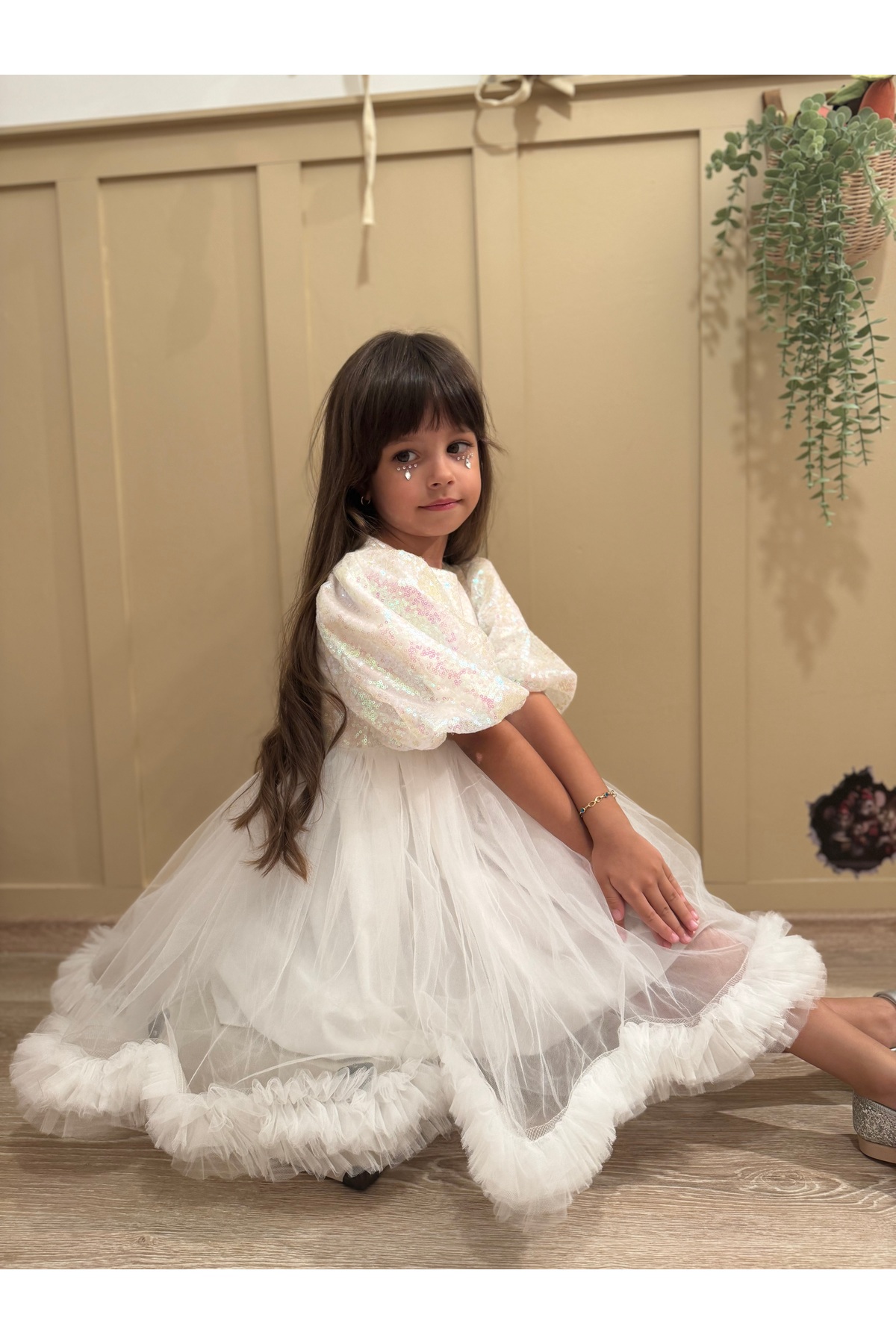 penu baby kids Beyaz Payet Detaylı Etek Ucu Fırfırlı Kız Çocuk Kız Bebek Abiye Elbise fotoğrafı 4 (önizleme)