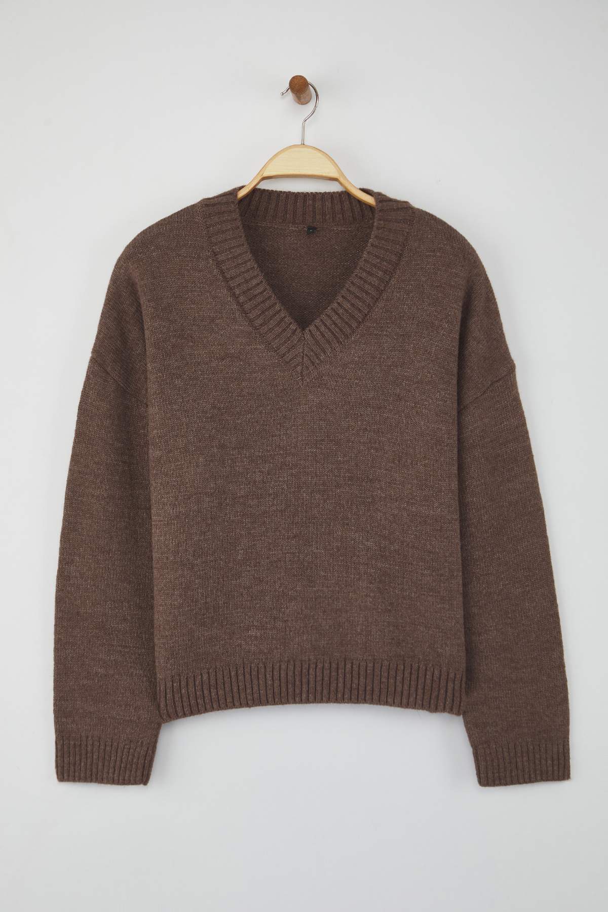 Trendyolmilla  Wardrobe Essentials Vizon Basic Geniş Kalıp Yumuşak Dokulu Triko Kazak | TWOAW26KZ00091 - Görsel 6