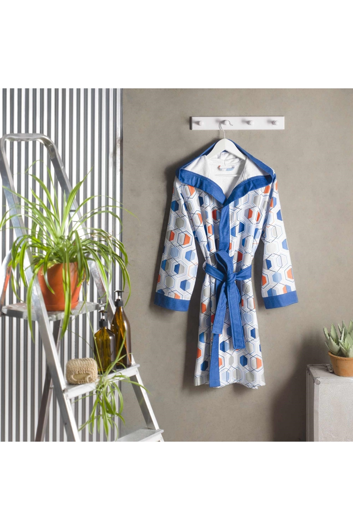 تاج حوله حمام نوجوان سانا نخی سایز بزرگ/خیلی بزرگ آبی