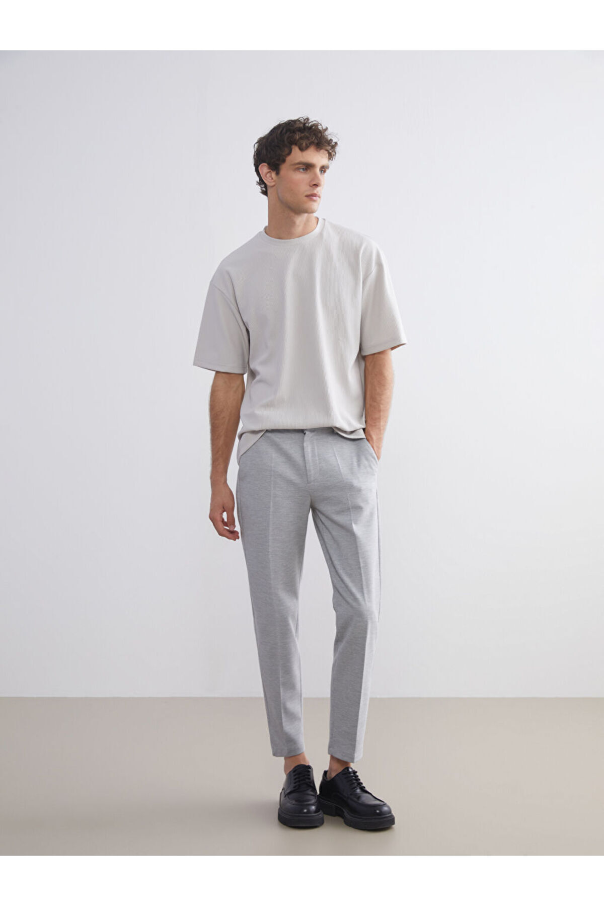 LC Waikiki-Sparkling Selections from Shining Store |   Standard Fit Men's Trousers 1