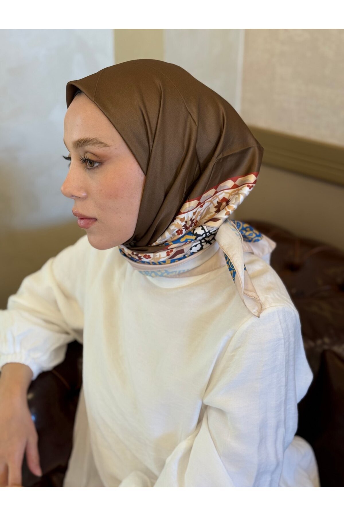 Modakaşmir-Leoflora Pattern Twill Scarf 2