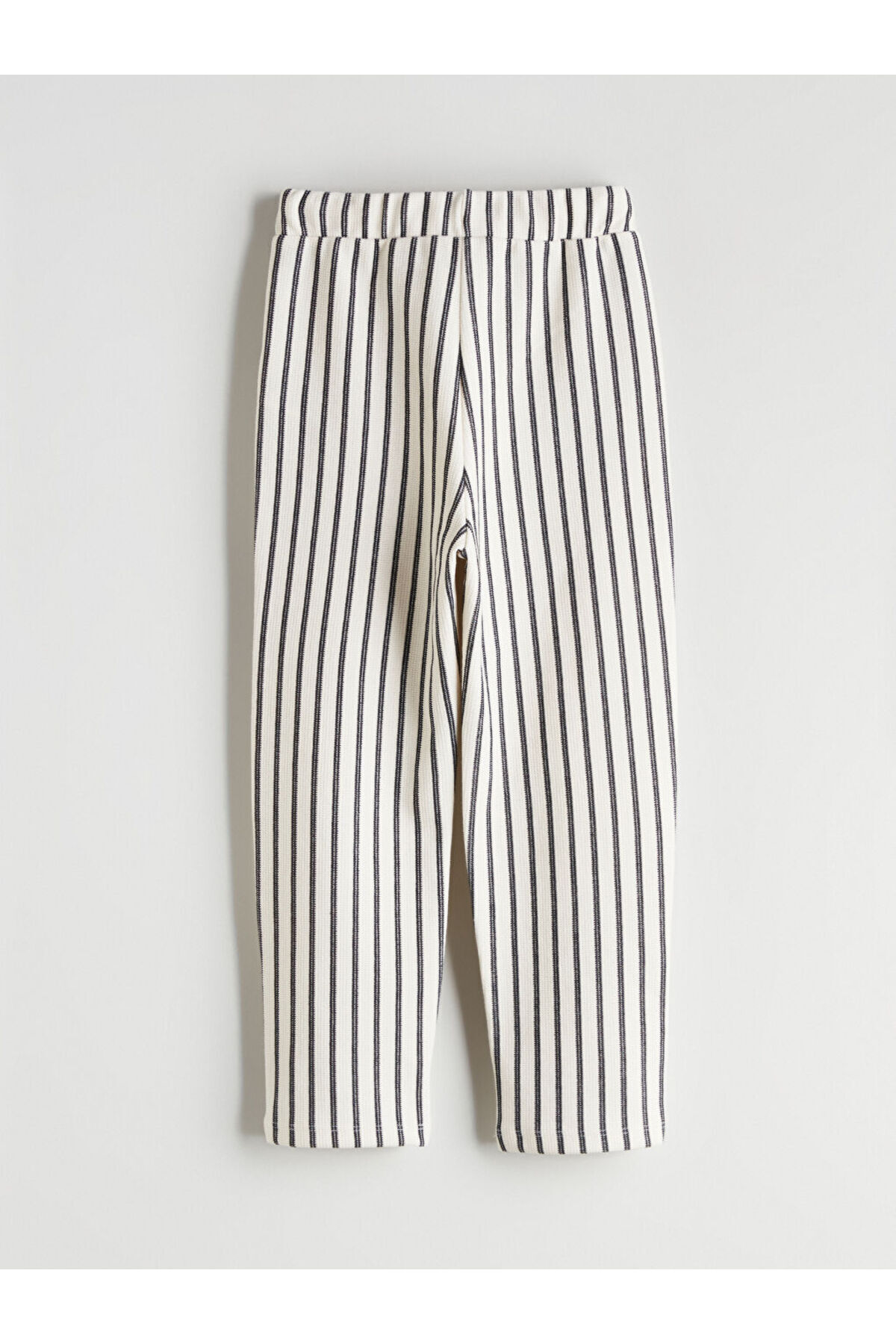 LC Waikiki-Create Your Style from Uzg Store |   Boys' Trousers with Elastic Waist 3
