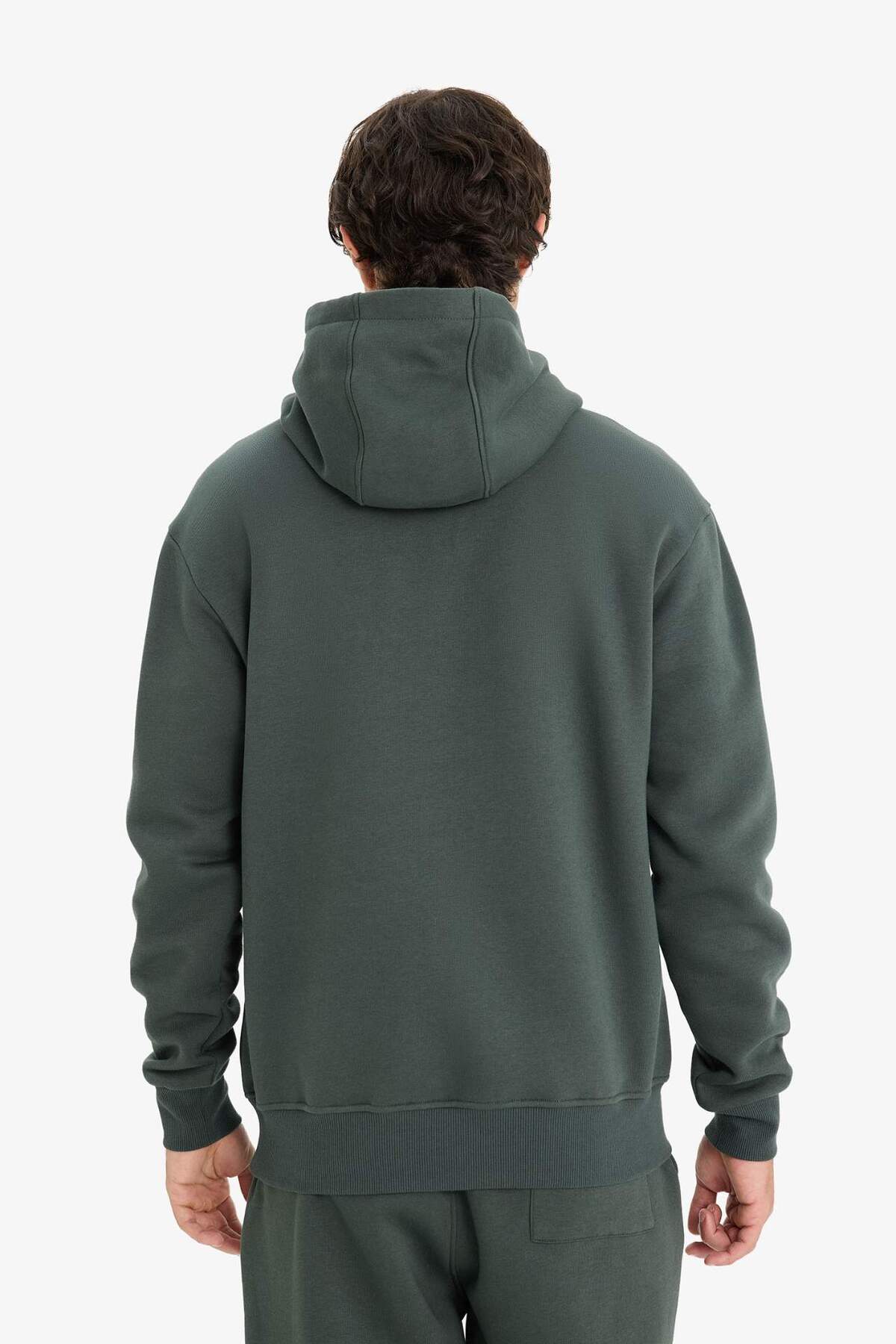 Defacto  Regular Fit Kapüşonlu İçi Yumuşak Tüylü Kanguru Cepli Basic Düz Sweatshirt X8283AZ25AU - Görsel 8