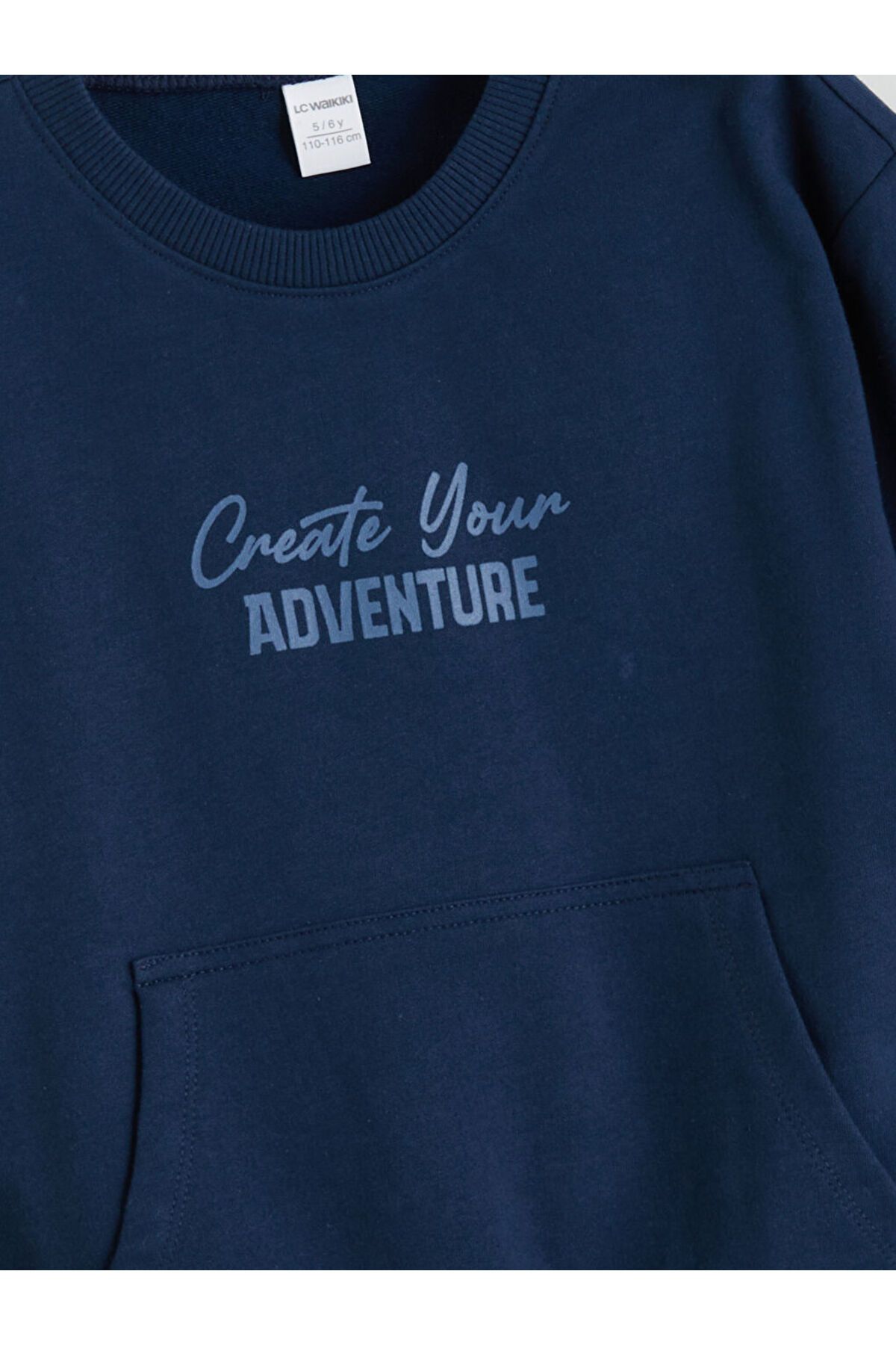LC Waikiki-Create Your Style from Uzg Store |   Printed Boys' Sweatshirt and Sweatpants Set of 2 3