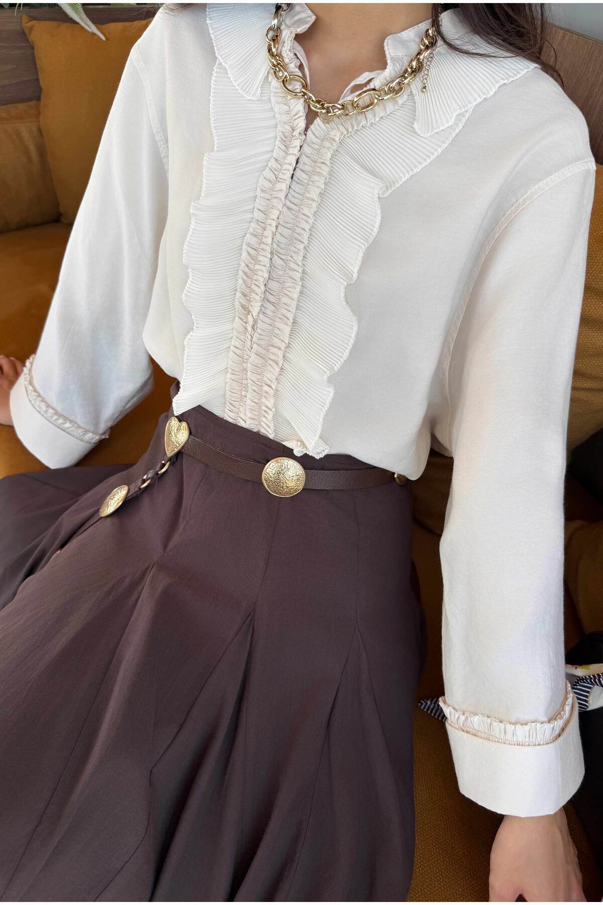 HEQA-Pleated Detailed Blouse Bone 4